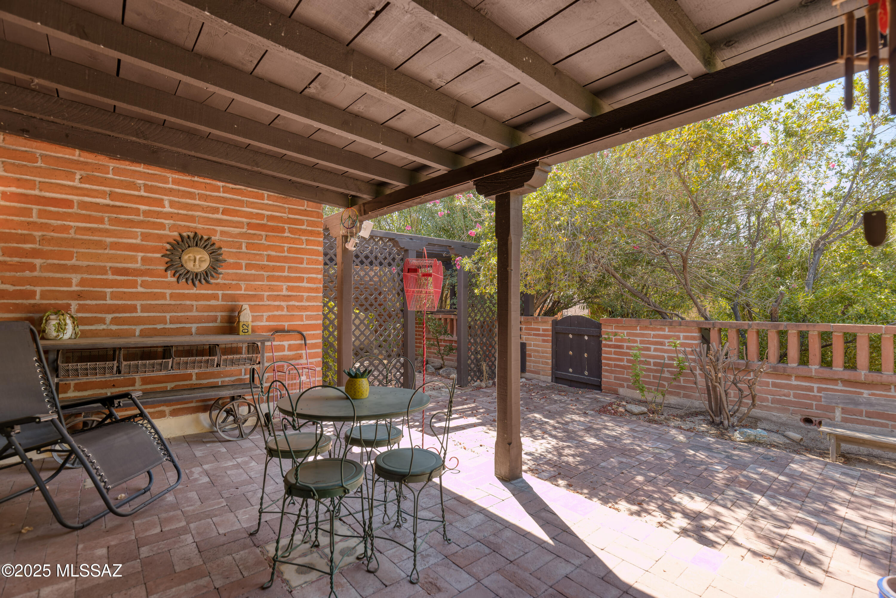 2702 N Avenida De Pueblo