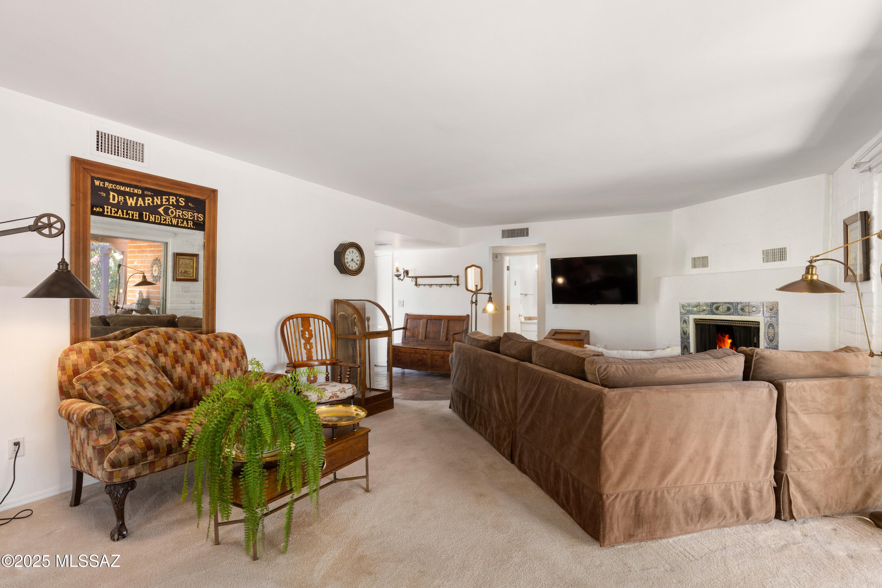 2702 N Avenida De Pueblo