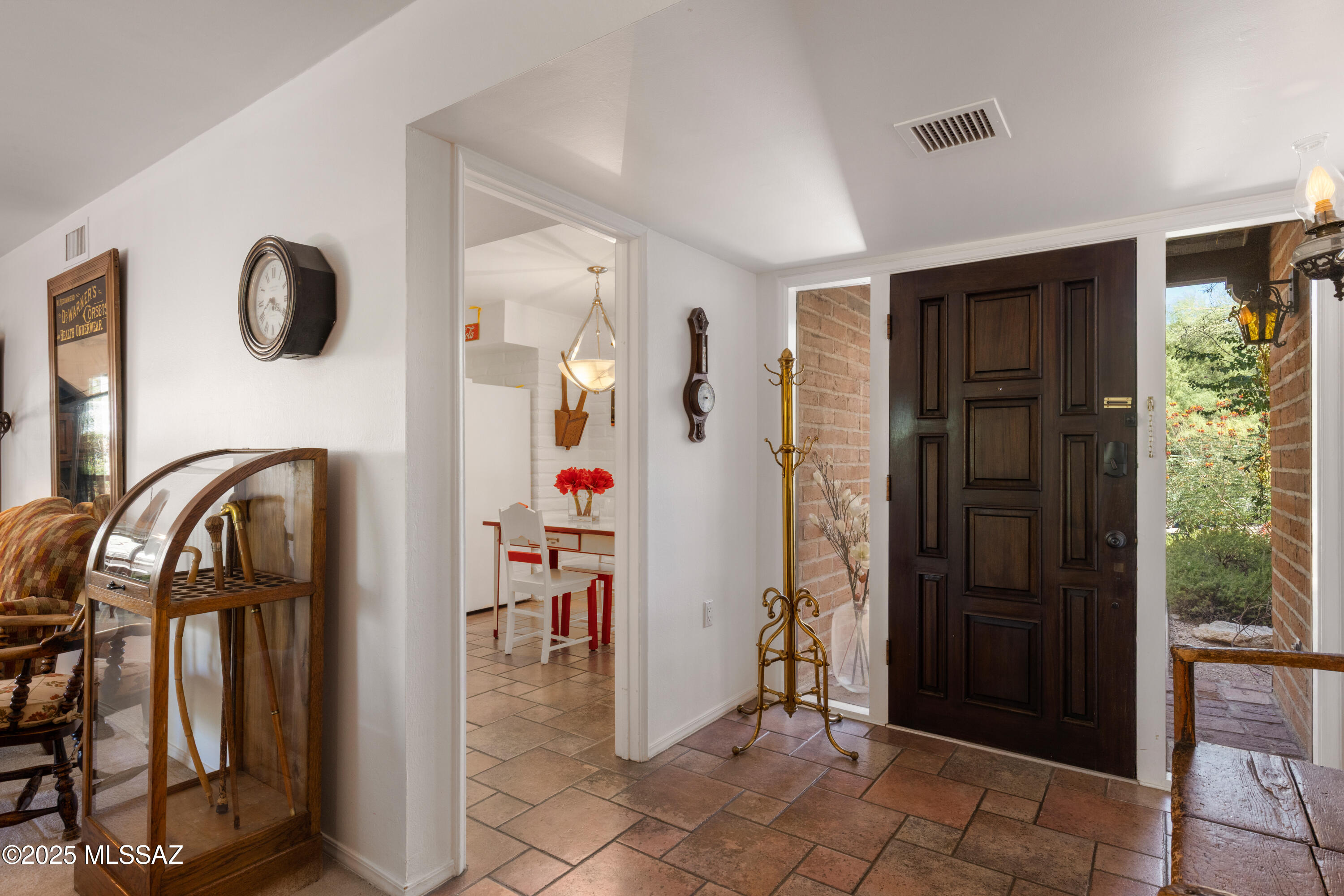 2702 N Avenida De Pueblo