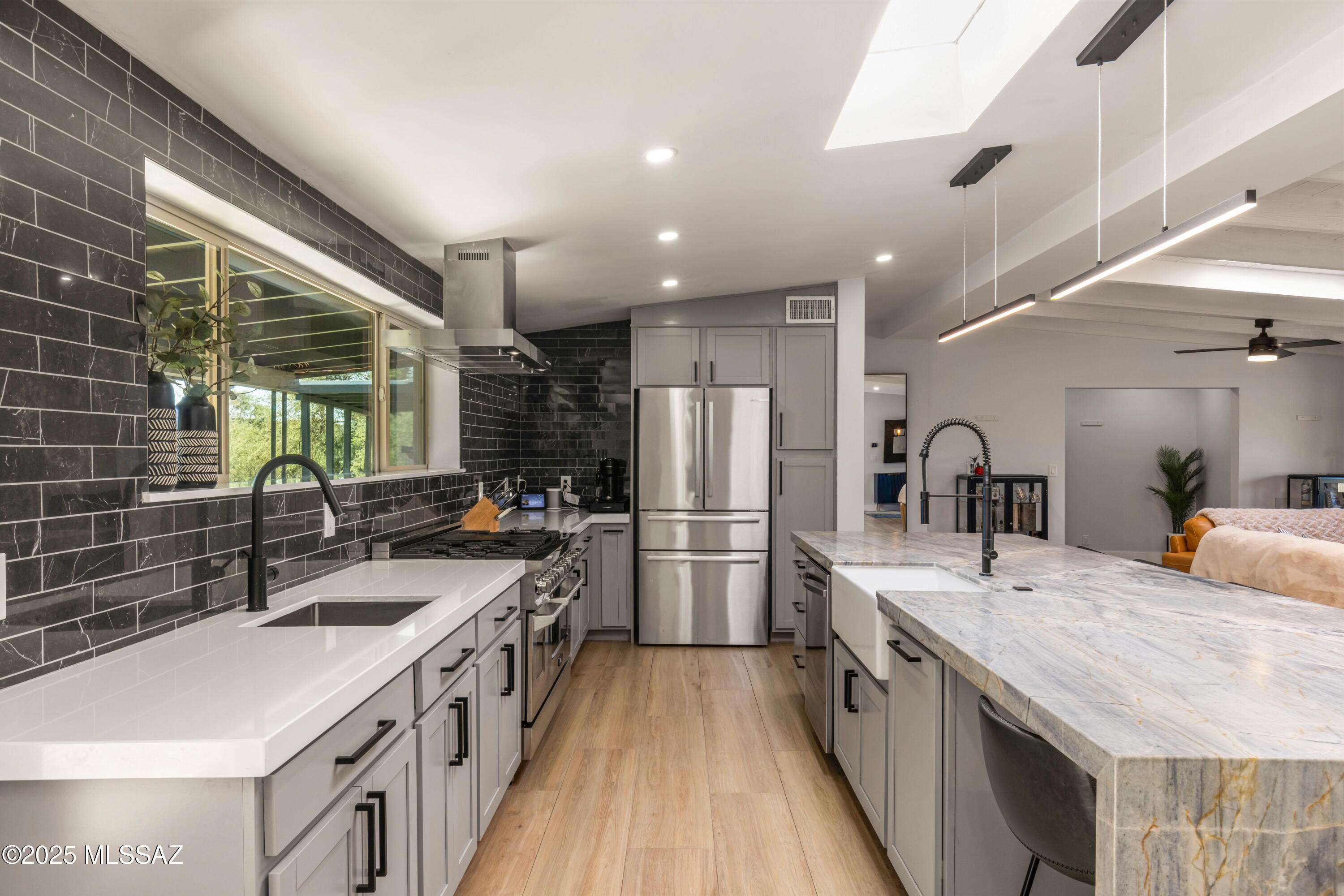 4110 N Camino Del Celador