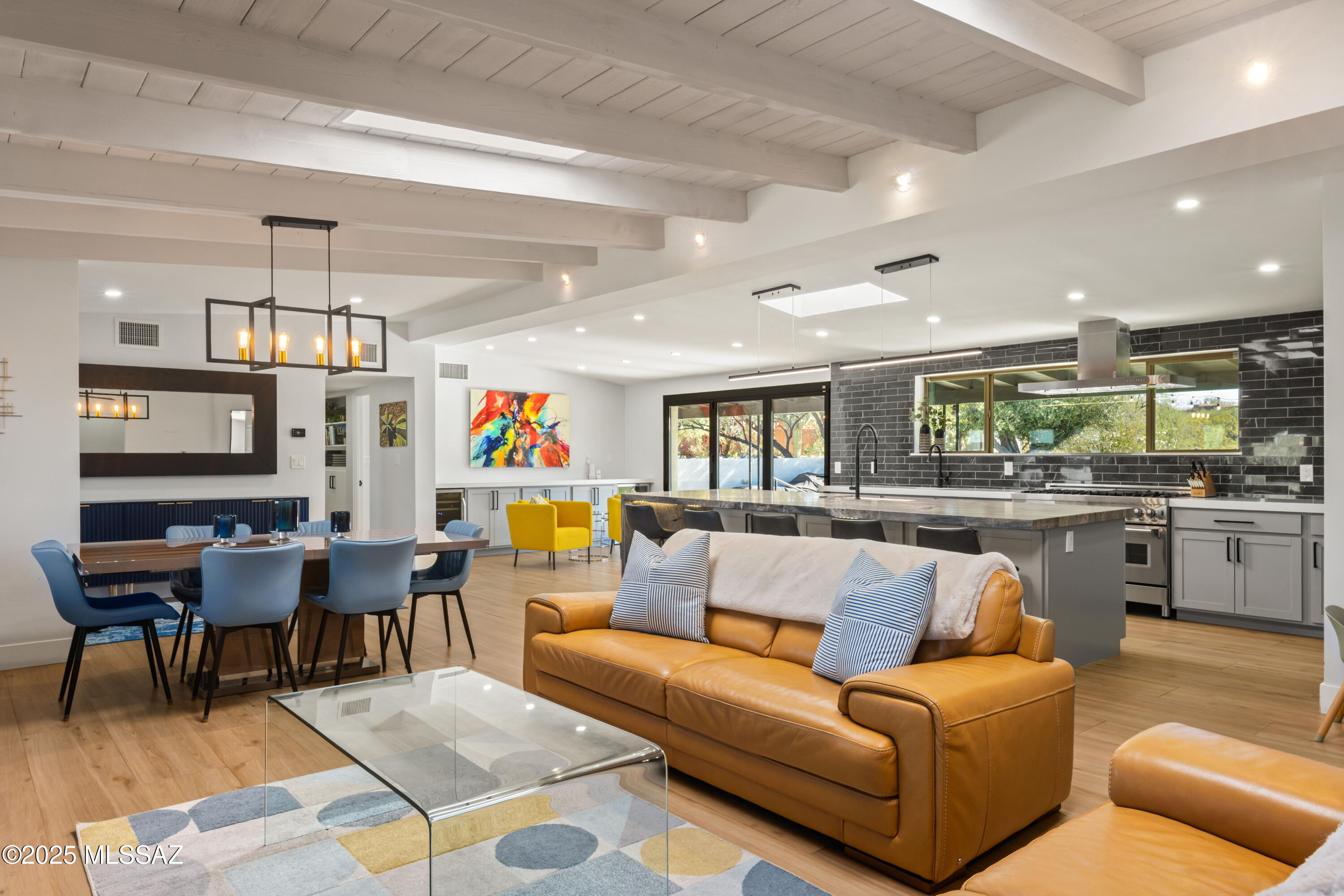 4110 N Camino Del Celador