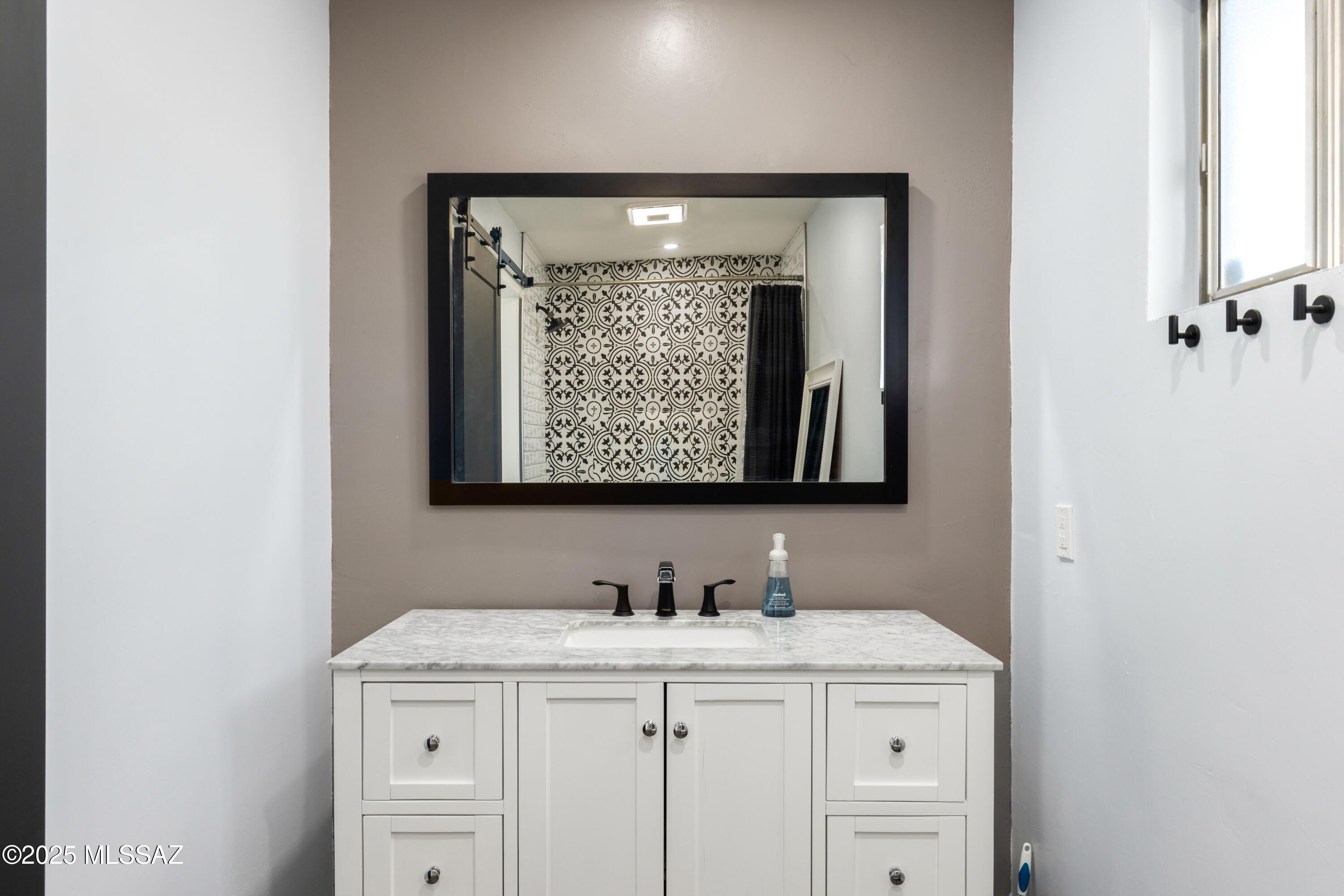 4110 N Camino Del Celador