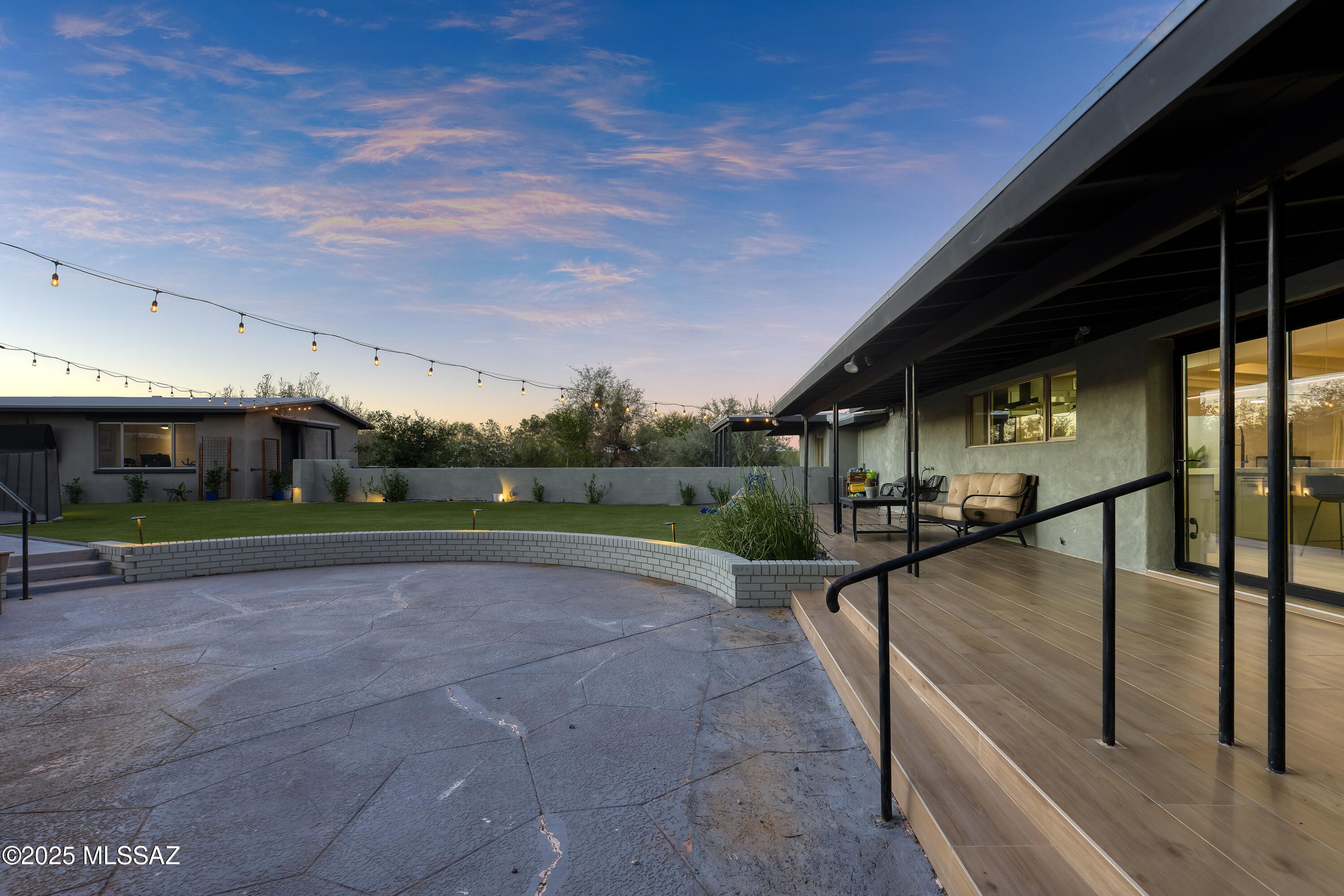 4110 N Camino Del Celador