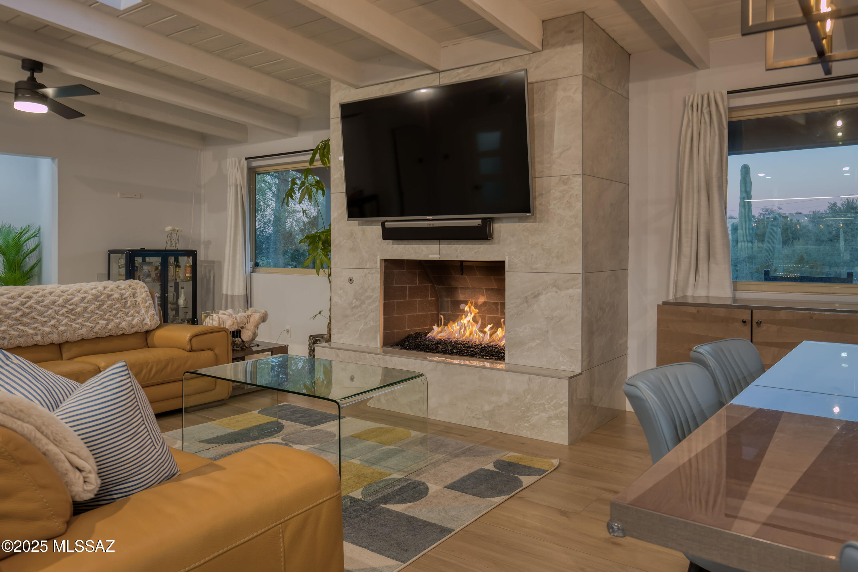 4110 N Camino Del Celador