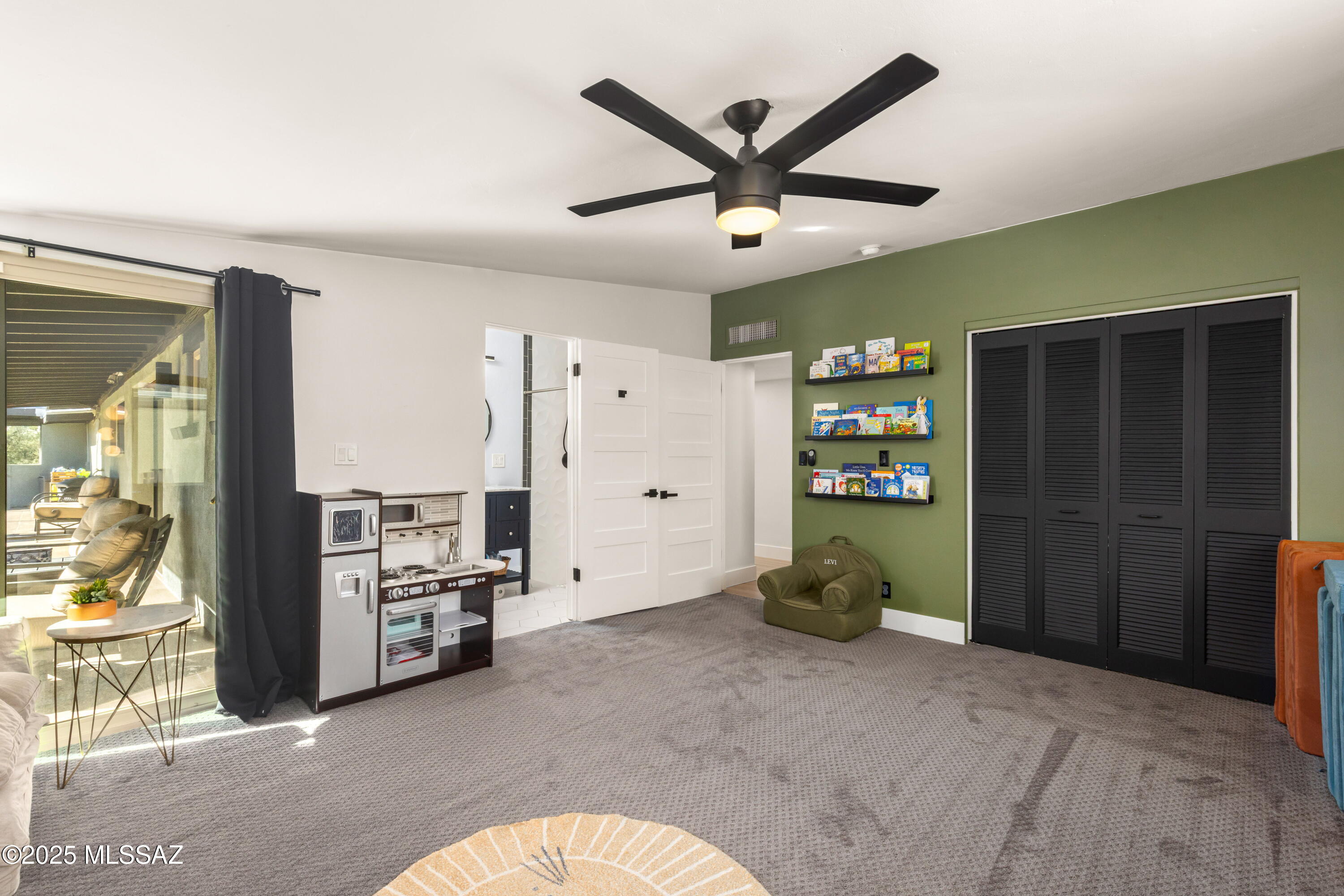 4110 N Camino Del Celador