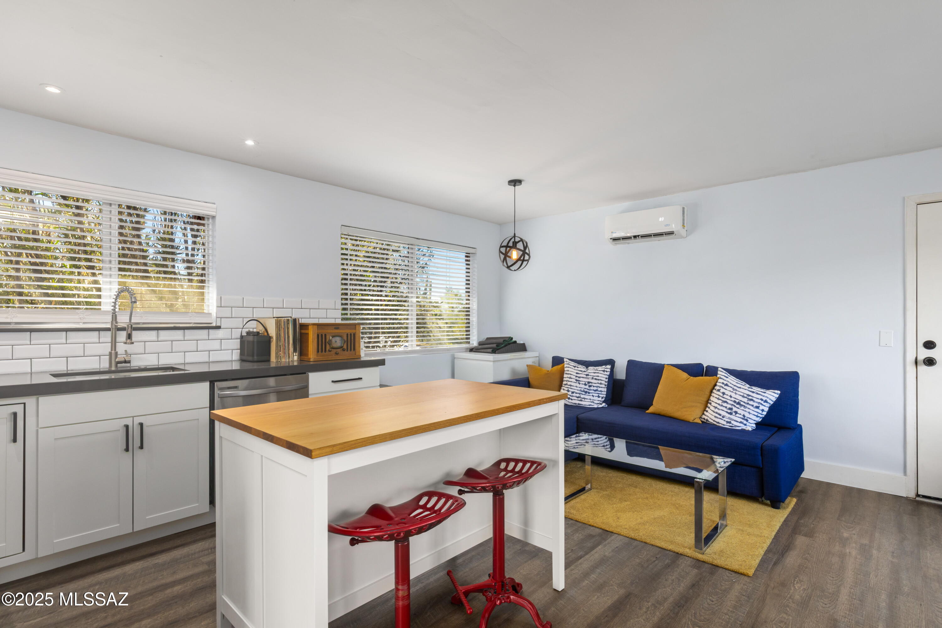 4110 N Camino Del Celador