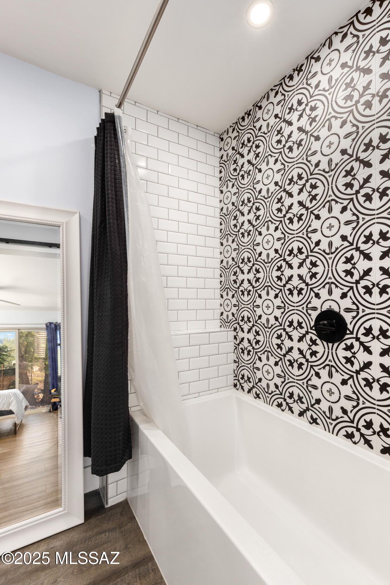 4110 N Camino Del Celador