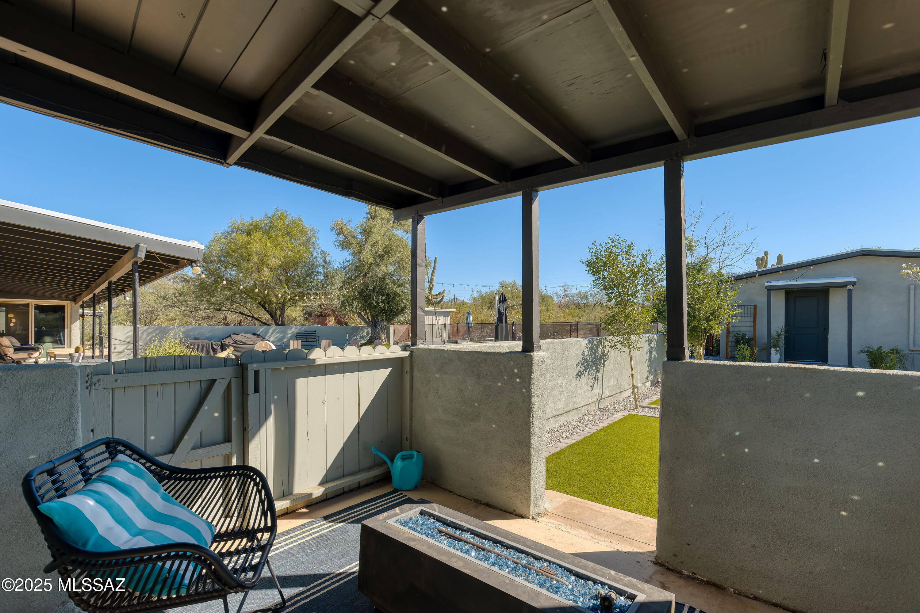 4110 N Camino Del Celador