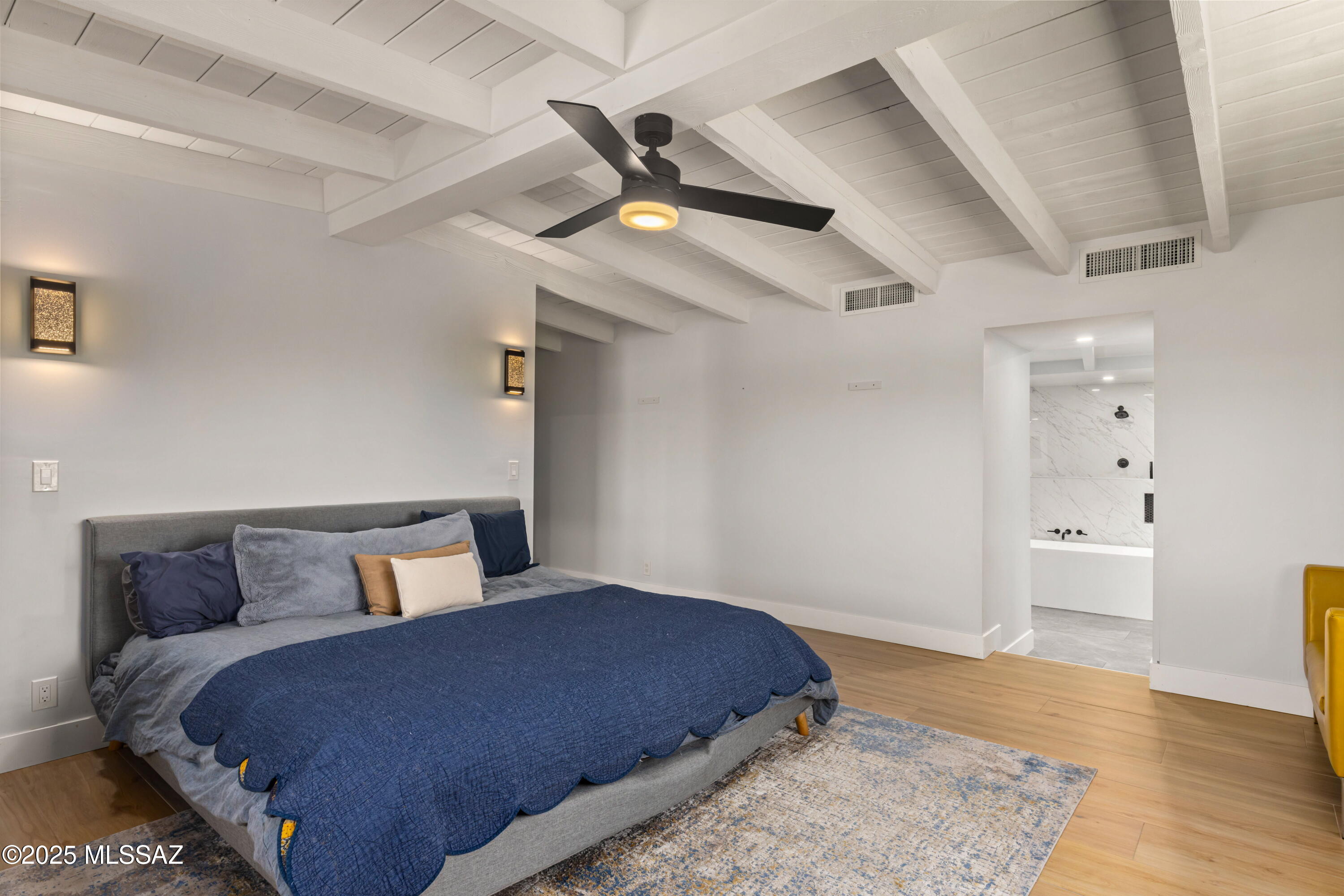 4110 N Camino Del Celador