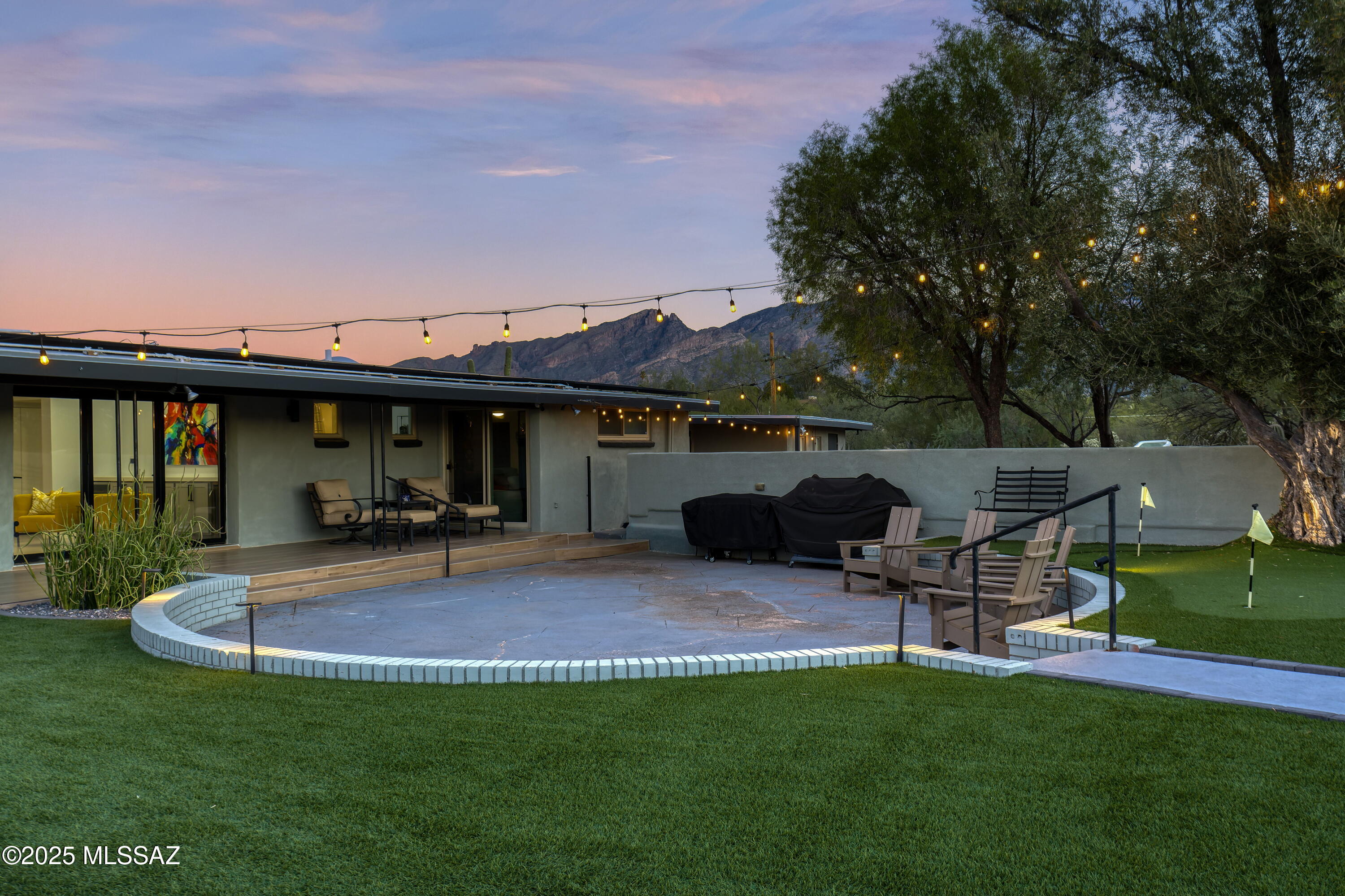 4110 N Camino Del Celador