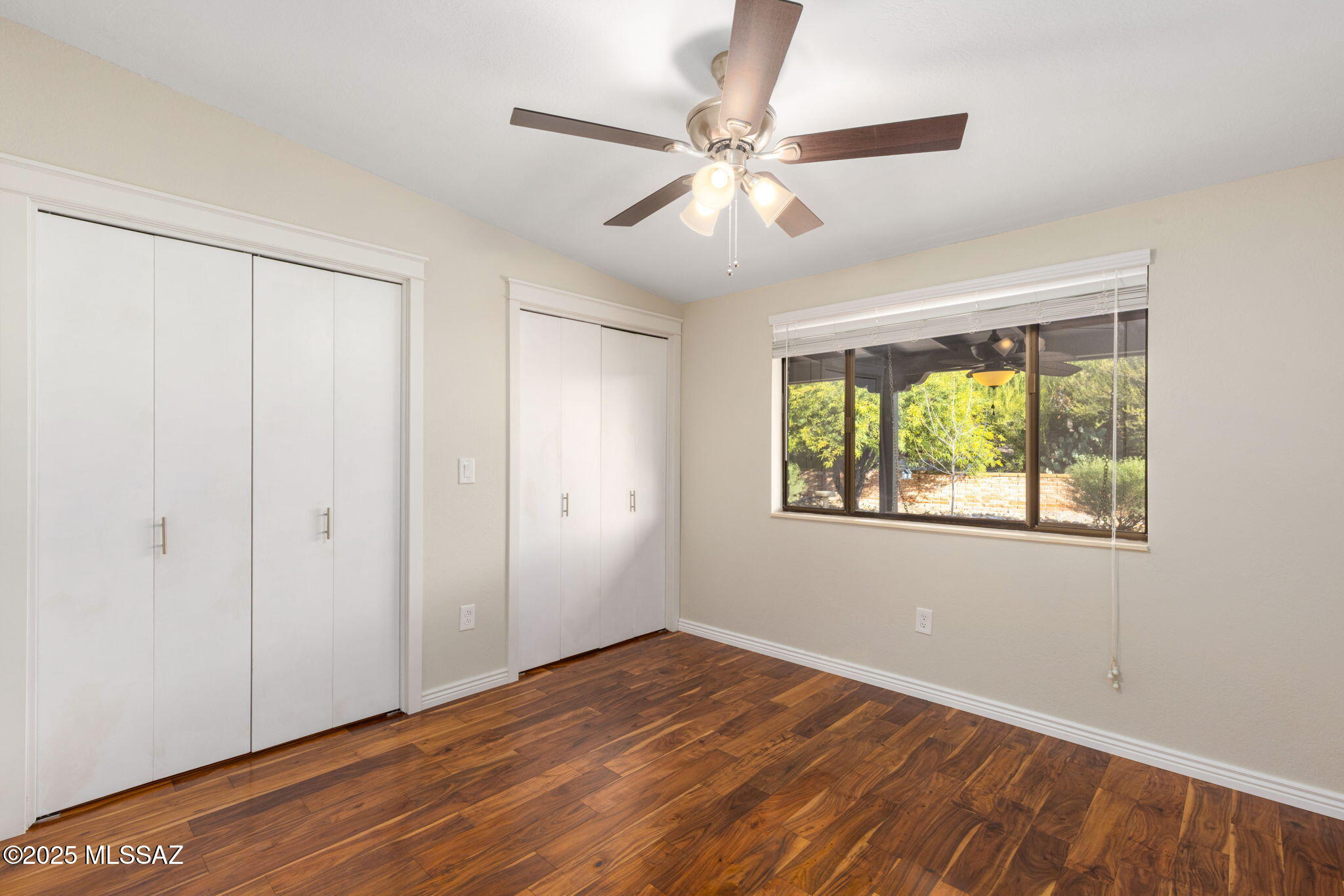 5802 N Camino Arizpe