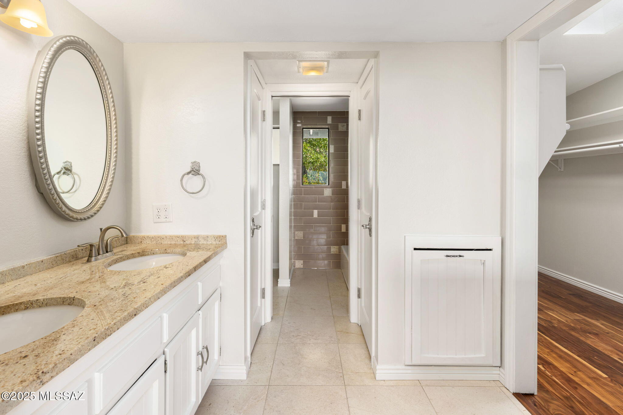 5802 N Camino Arizpe