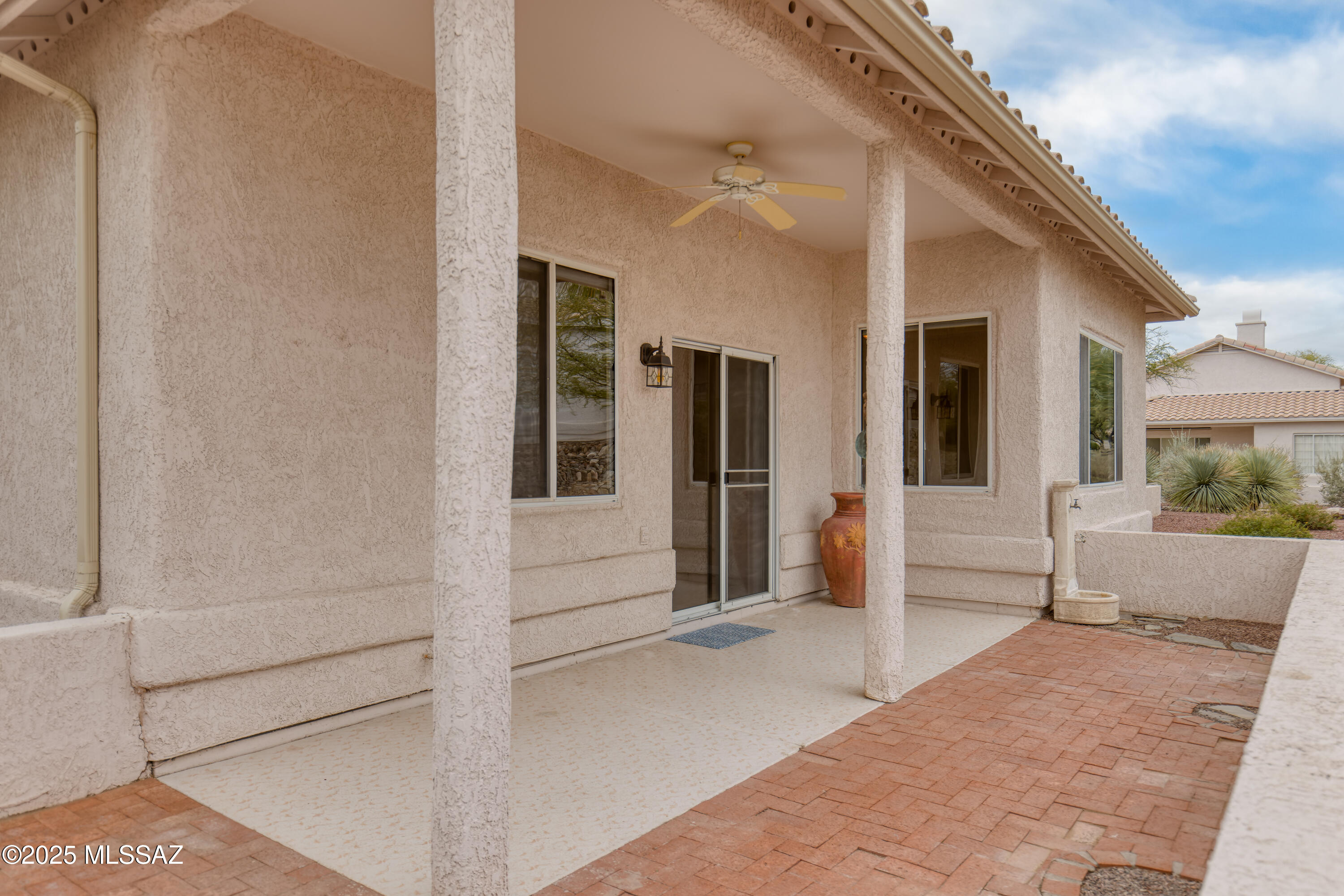 1440 W Bridalveil Place