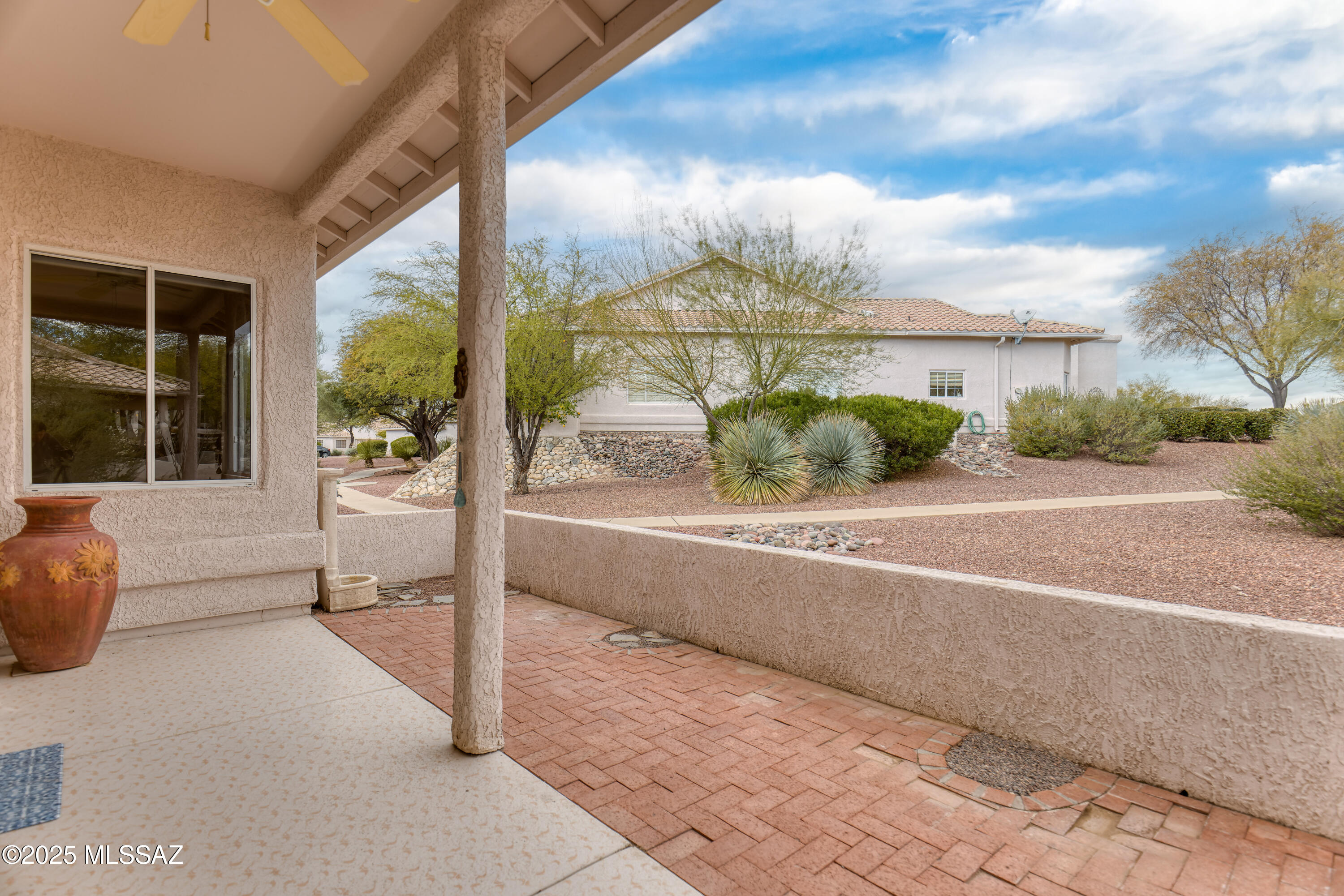 1440 W Bridalveil Place