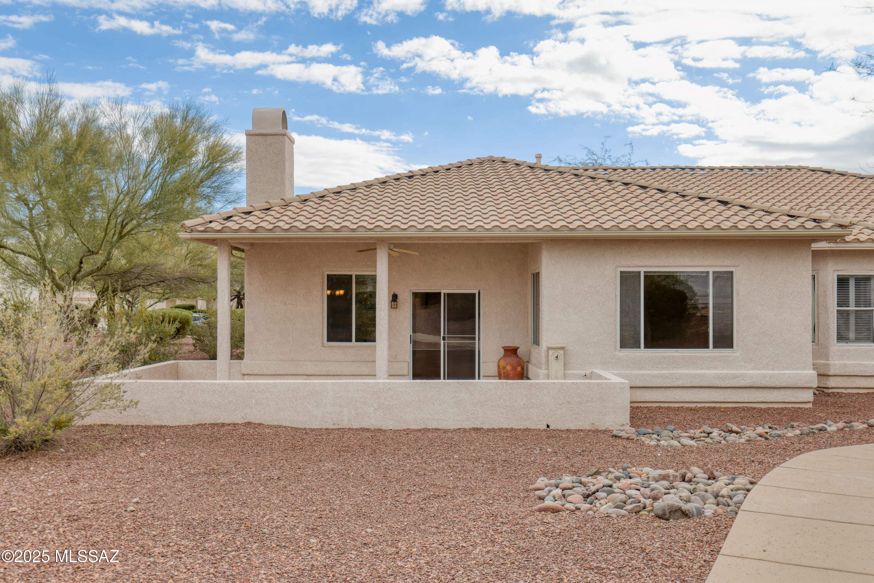 1440 W Bridalveil Place