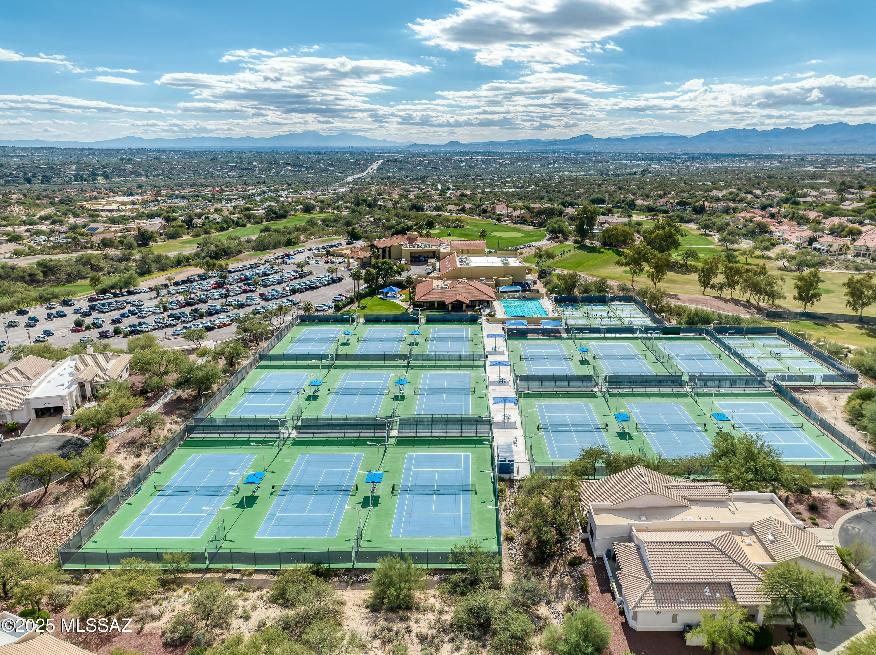 1440 W Bridalveil Place