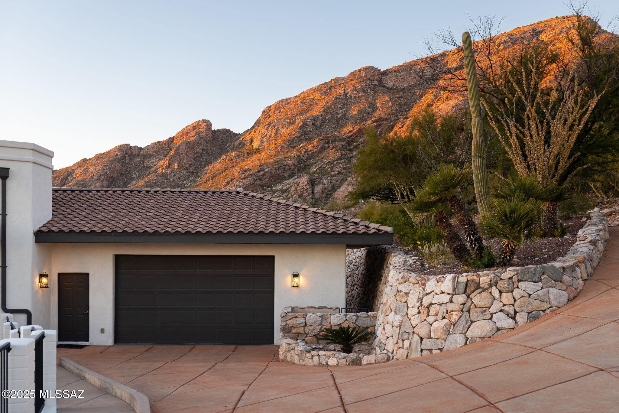 5130 E St Andrews Drive