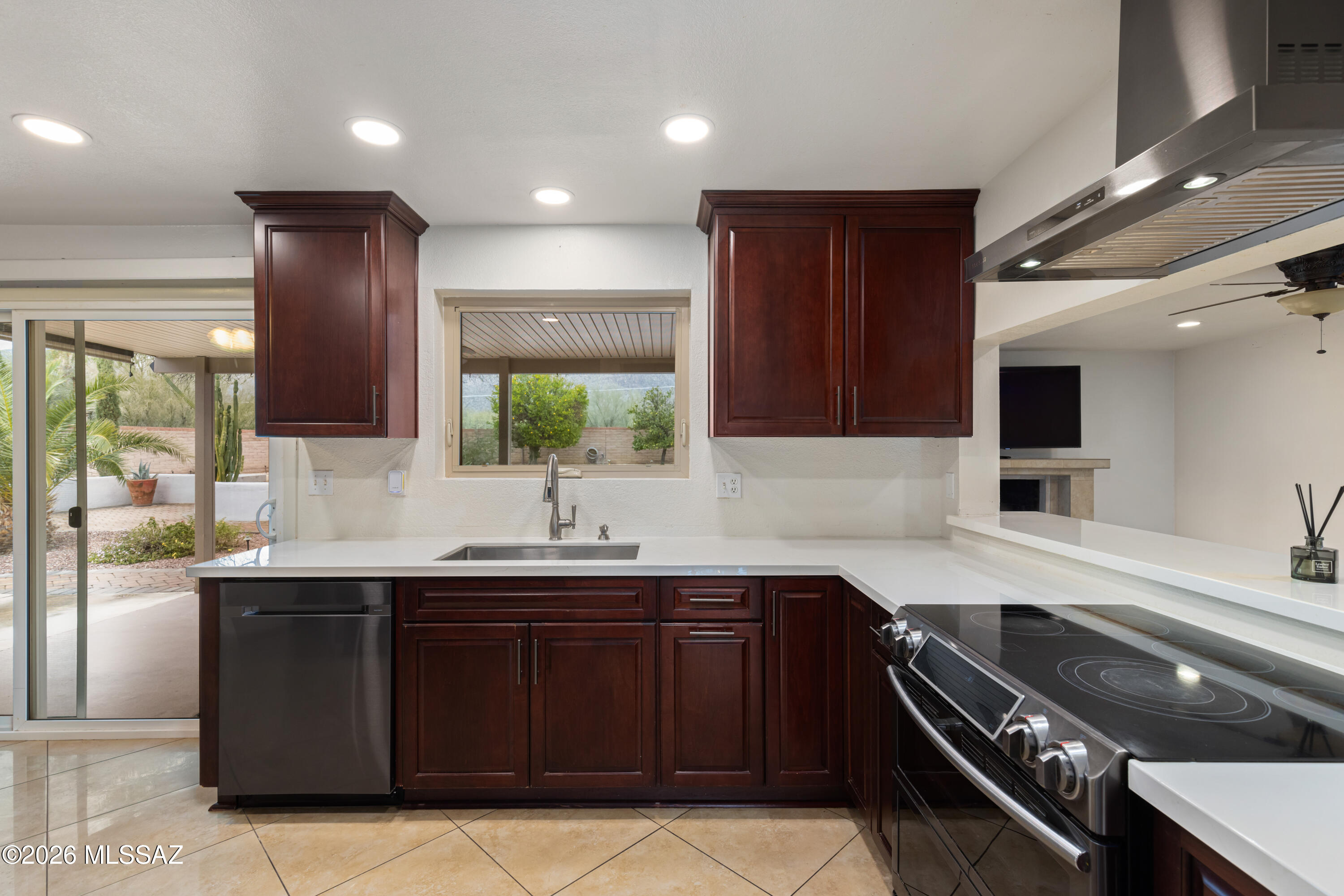 9431 E Walnut Tree Circle