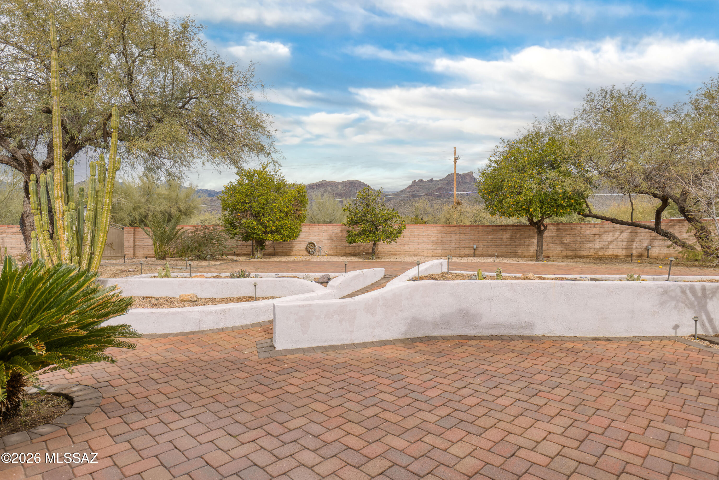 9431 E Walnut Tree Circle