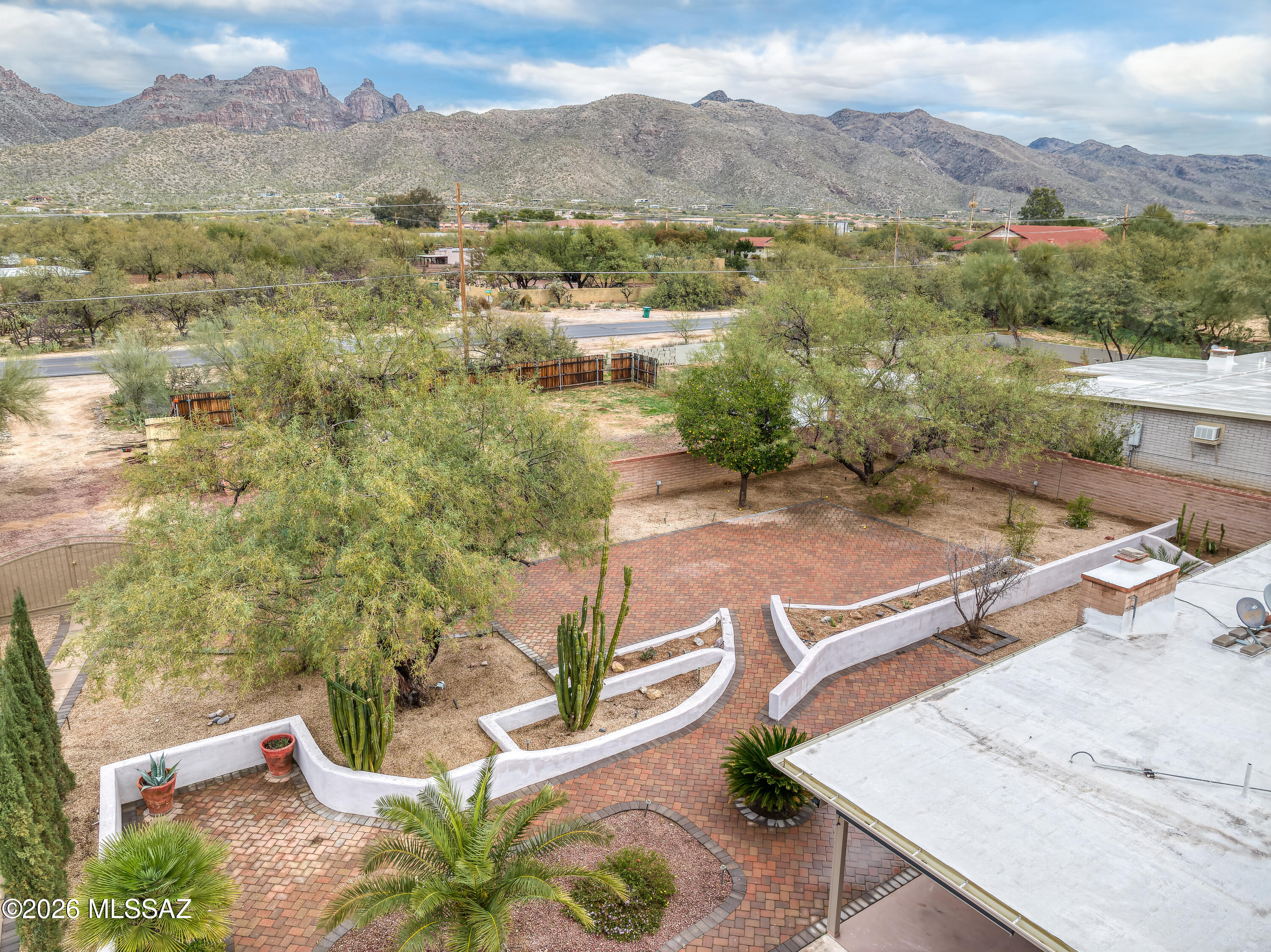 9431 E Walnut Tree Circle