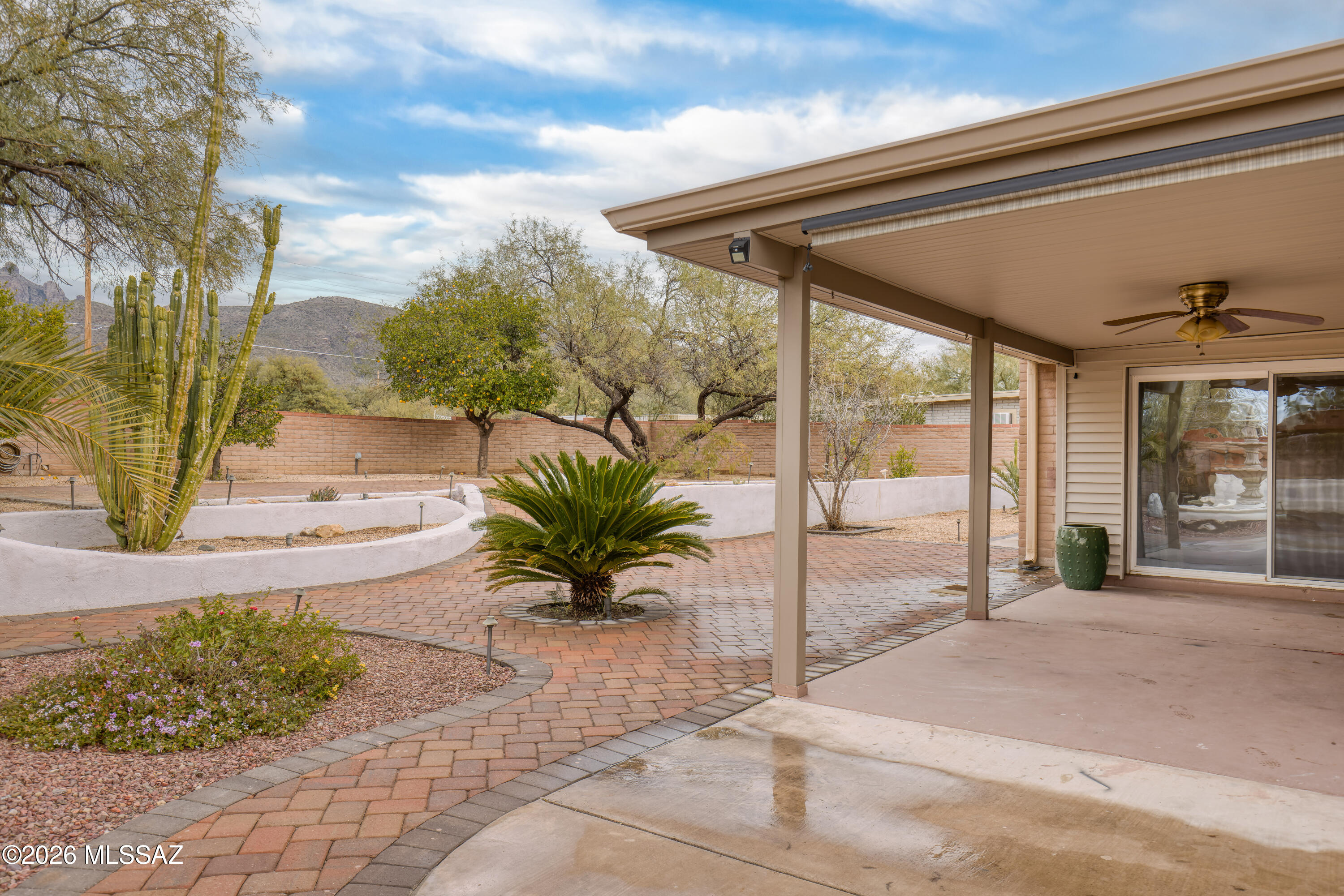 9431 E Walnut Tree Circle