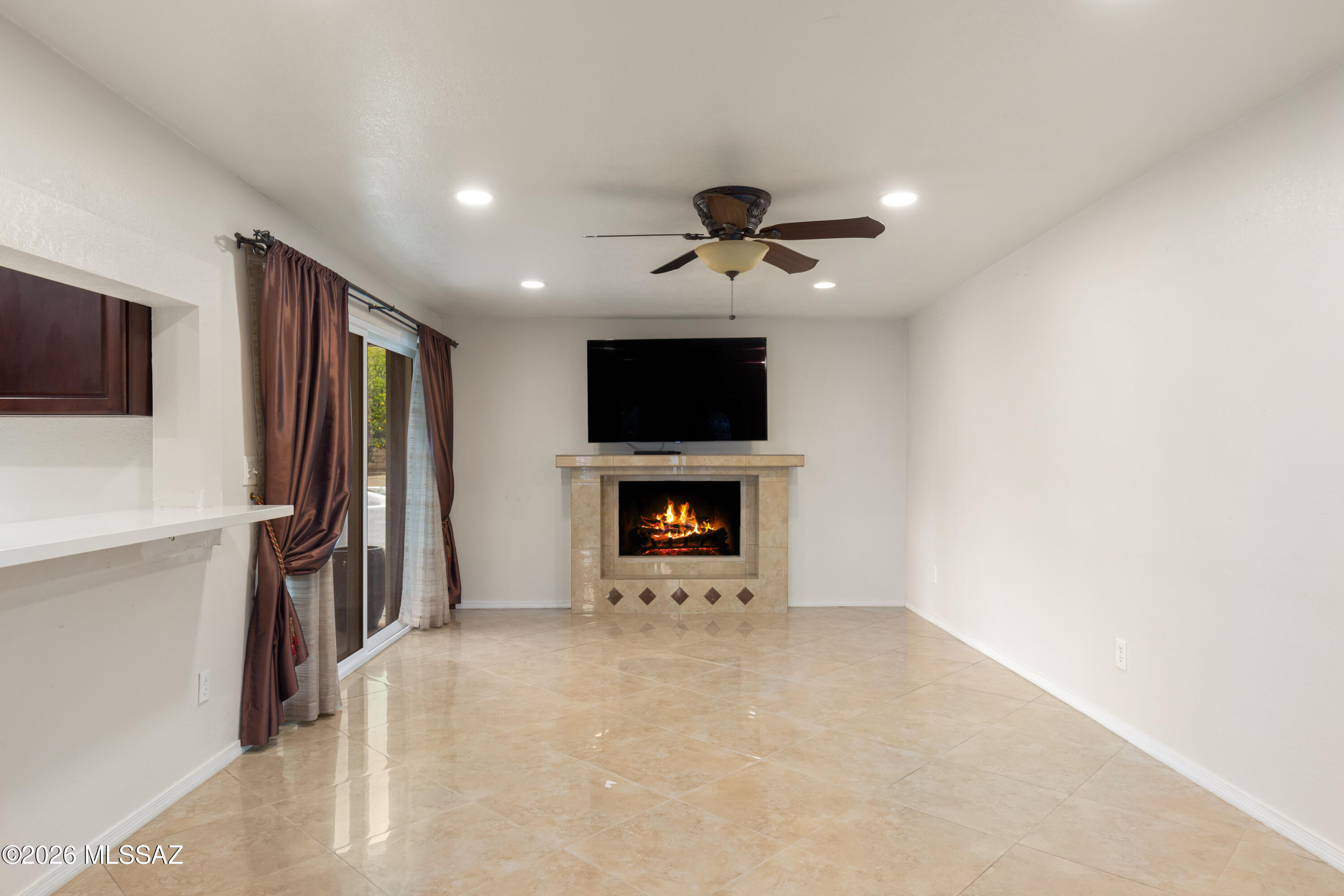 9431 E Walnut Tree Circle