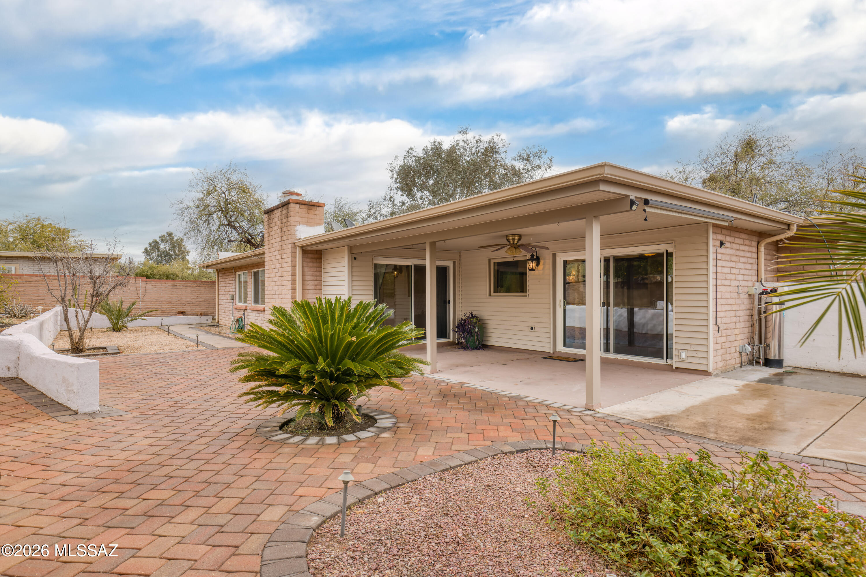 9431 E Walnut Tree Circle