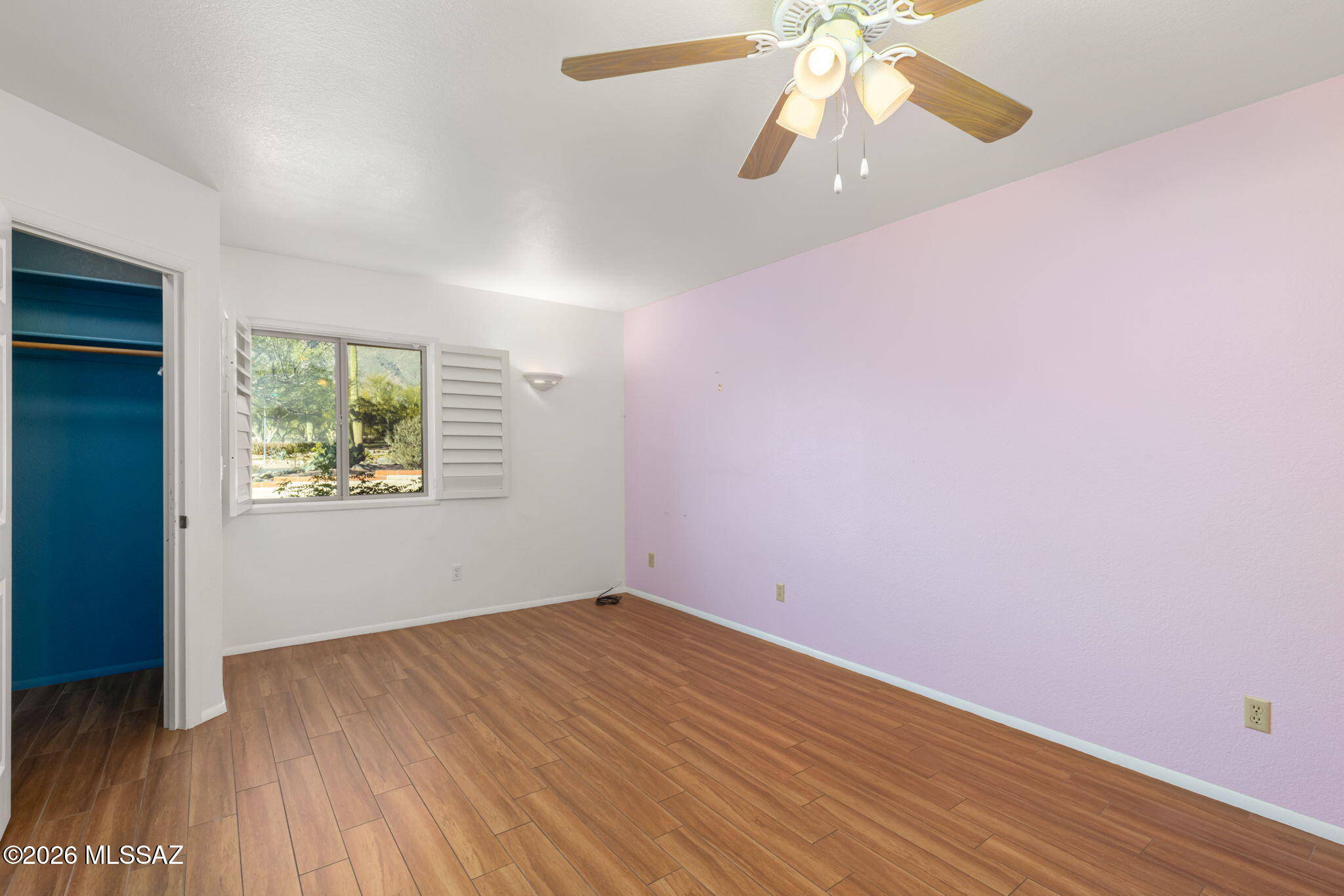 5030 E Camino Bosque