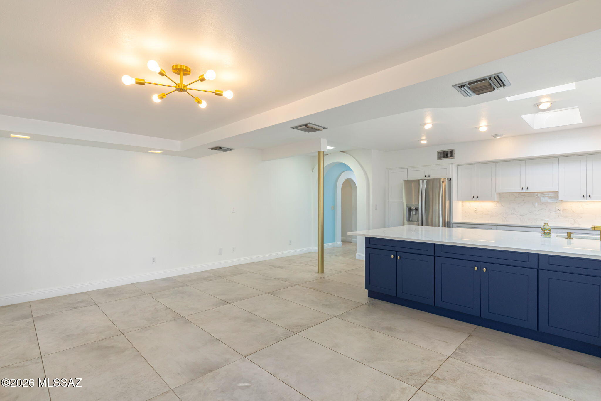 5030 E Camino Bosque