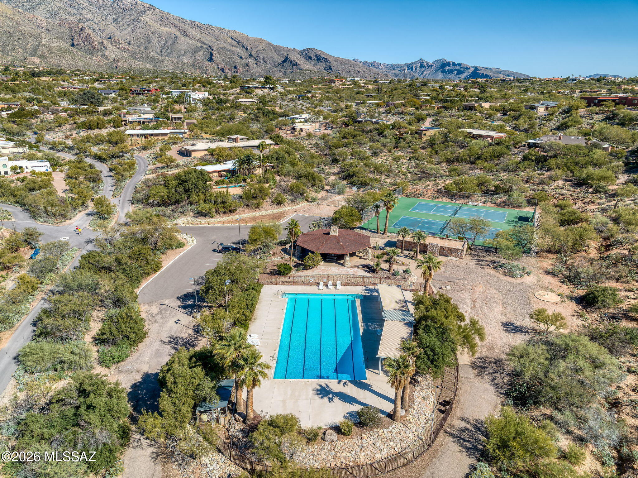 5030 E Camino Bosque