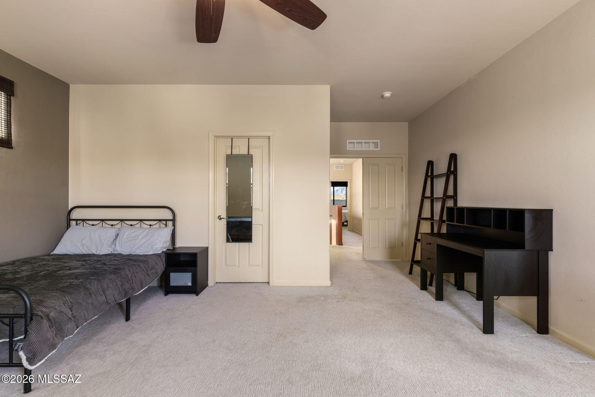 263 E Croydon Park Road