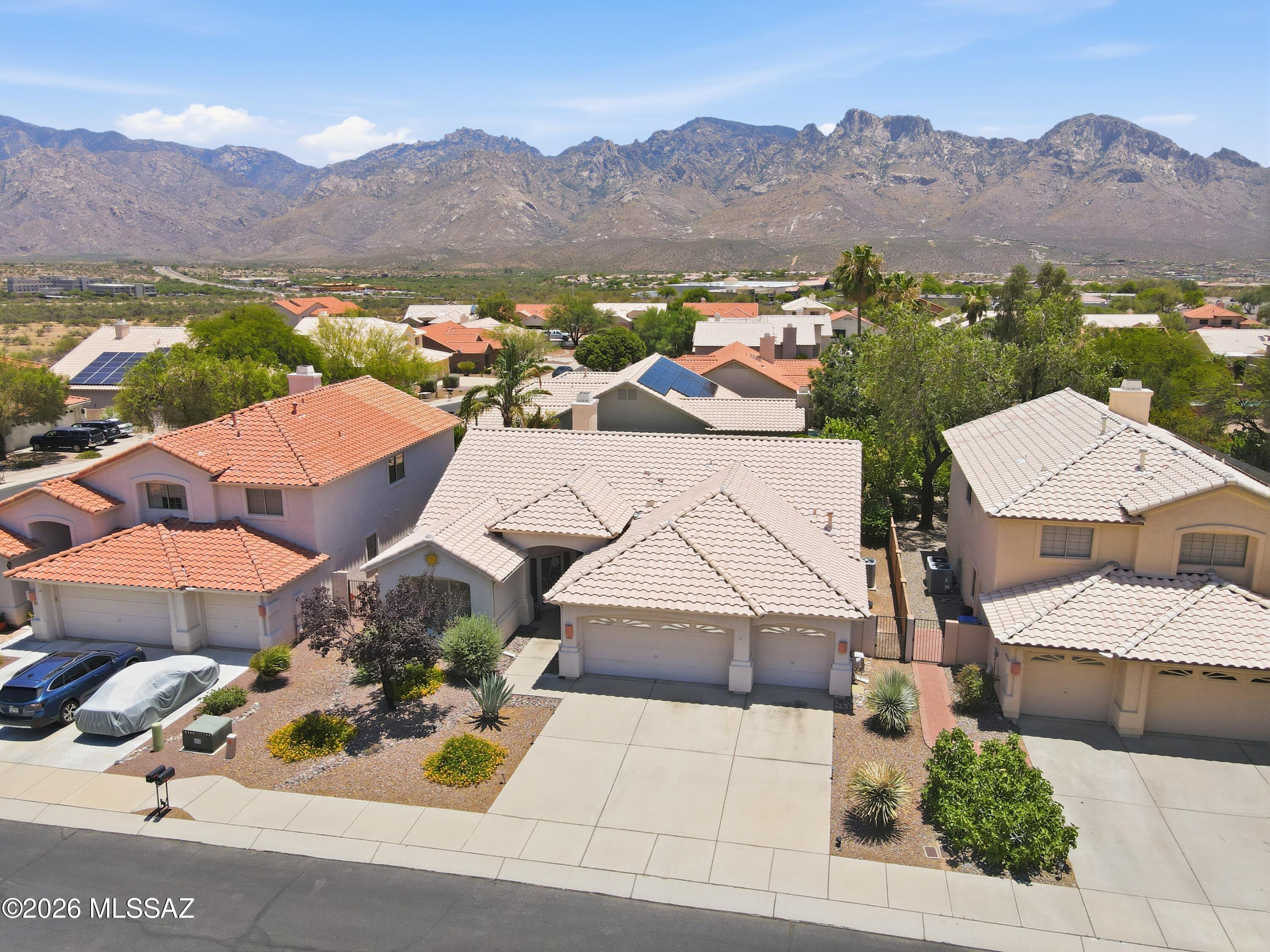 532 E Marshall Peak Drive