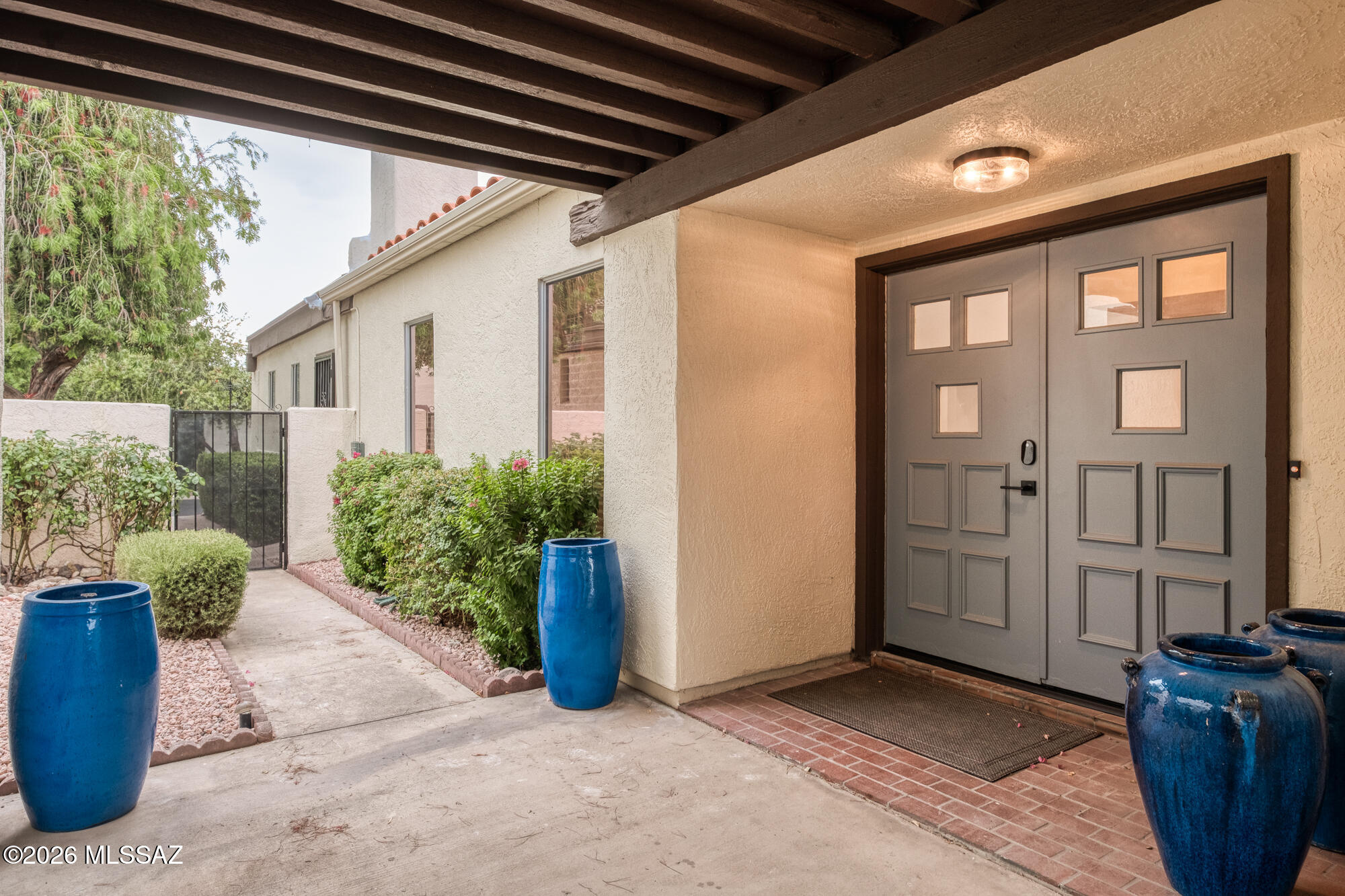 7306 E Cascada Circle