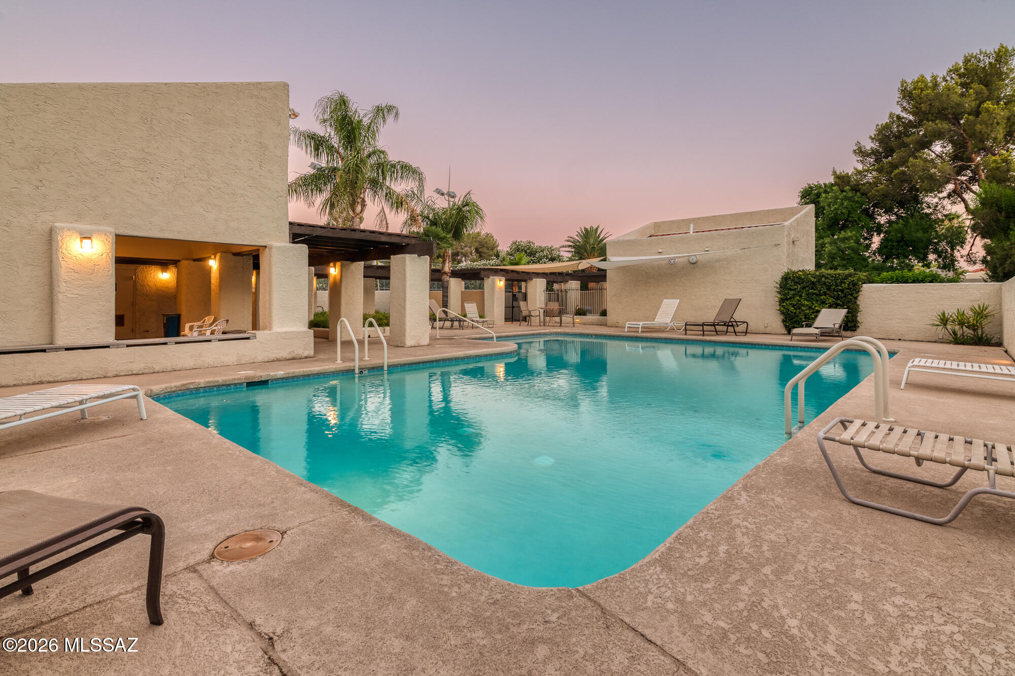 7306 E Cascada Circle
