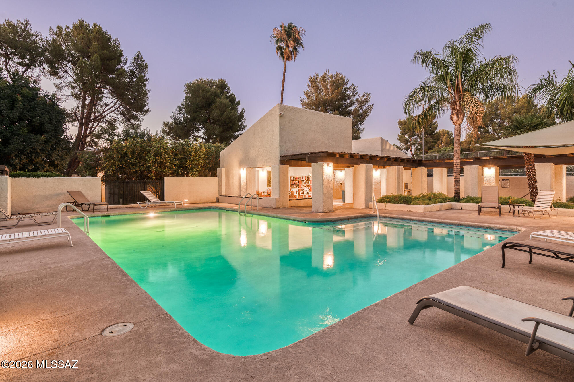 7306 E Cascada Circle