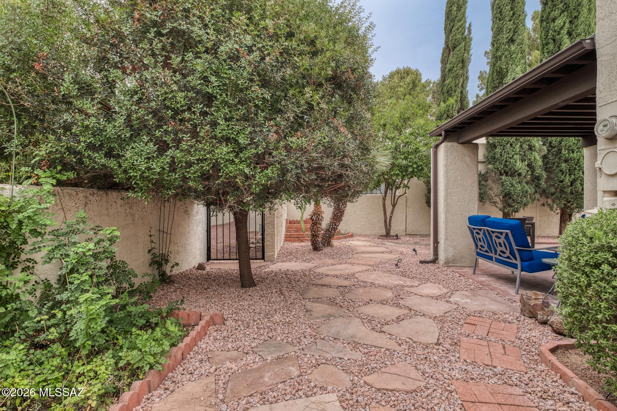 7306 E Cascada Circle