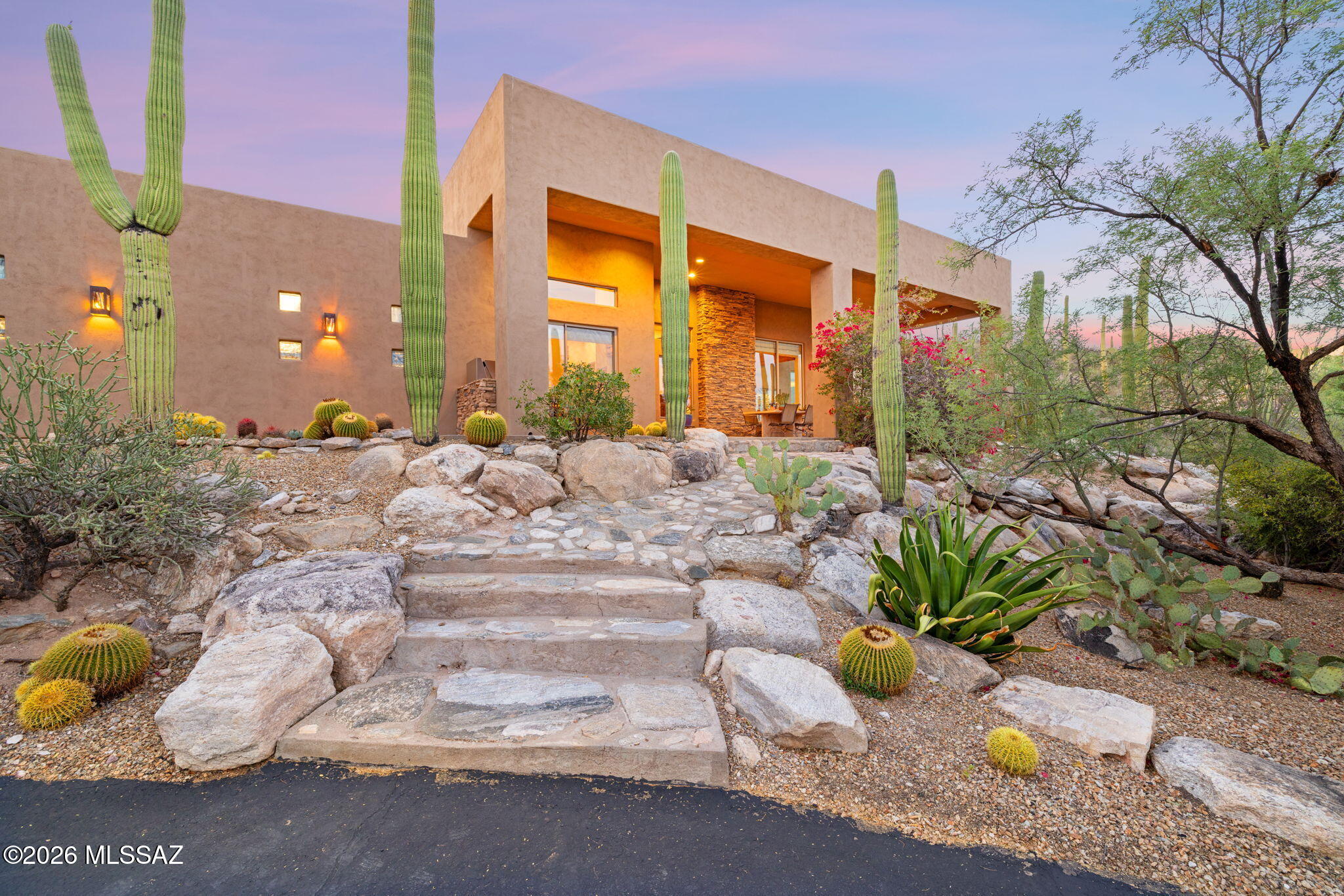 6342 N Sabino Shadow Lane