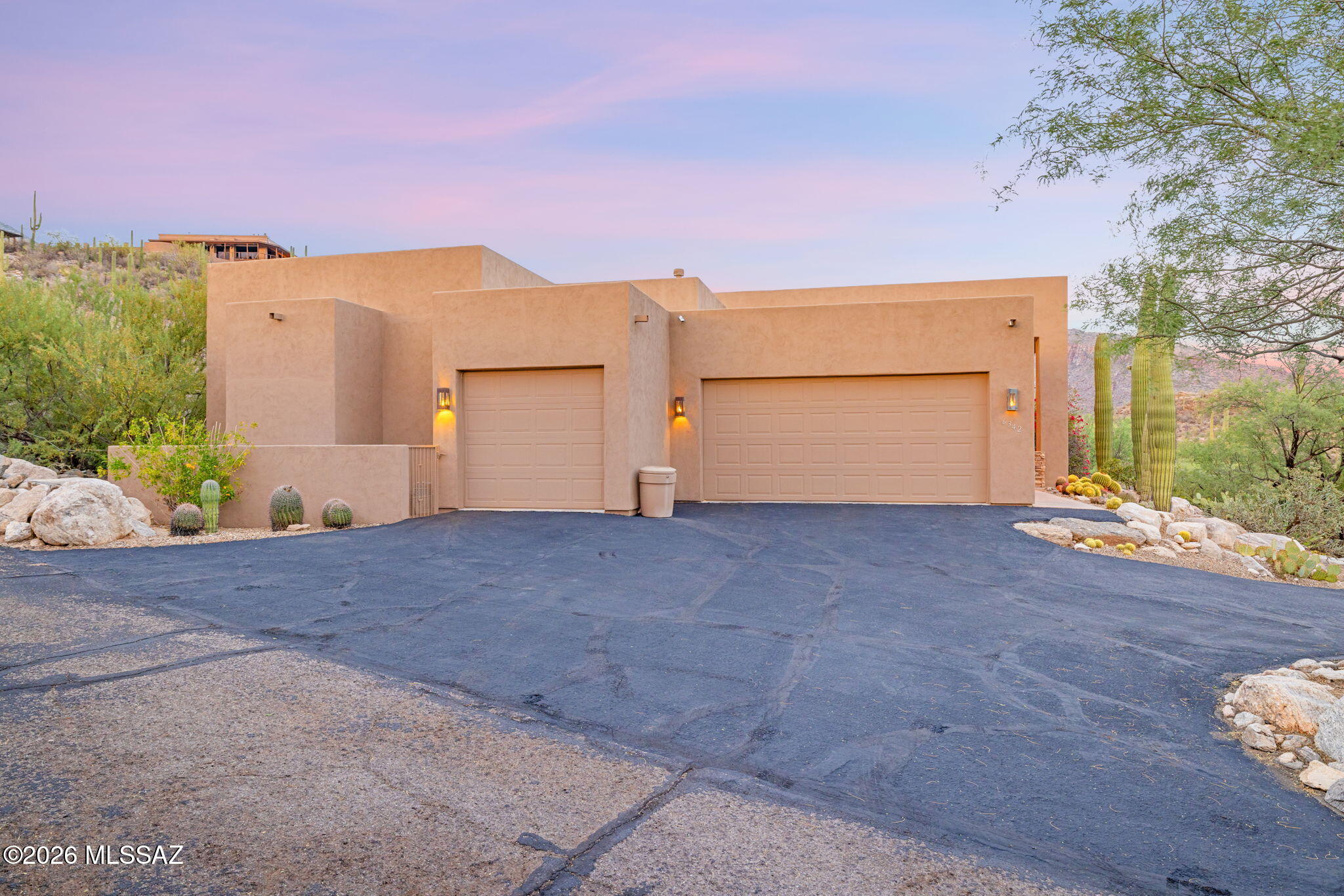 6342 N Sabino Shadow Lane