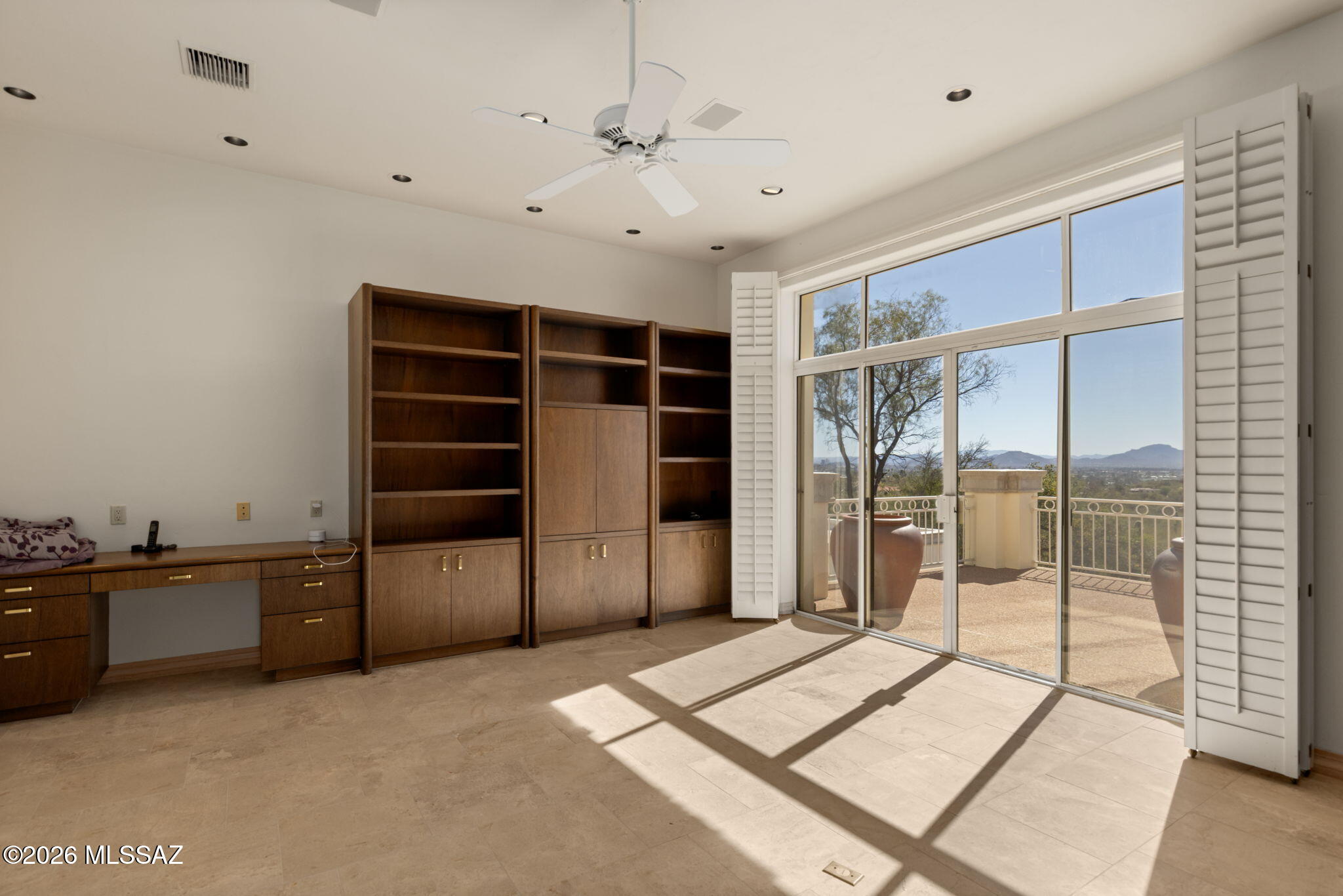 5151 N Calle Ladero