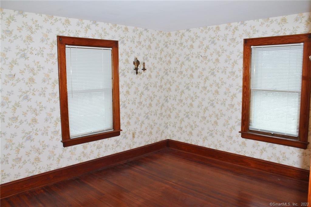 40 Evergreen Avenue