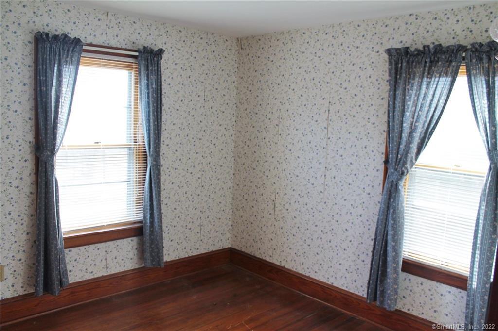 40 Evergreen Avenue