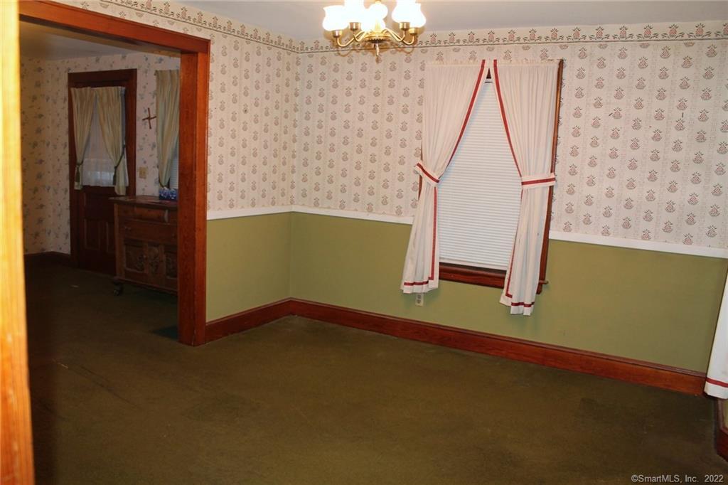 40 Evergreen Avenue