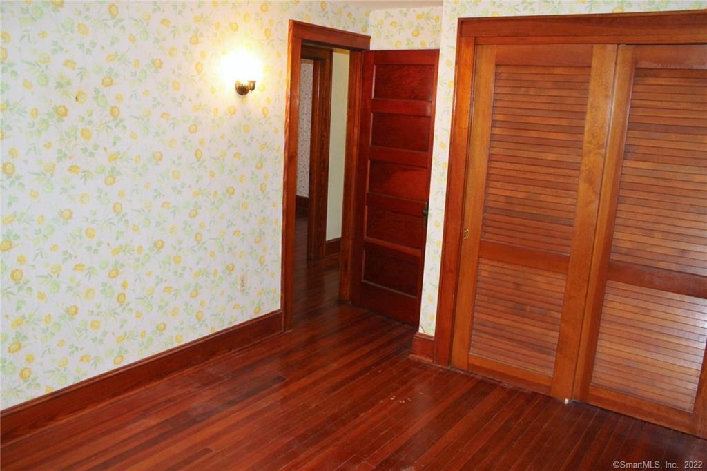 40 Evergreen Avenue