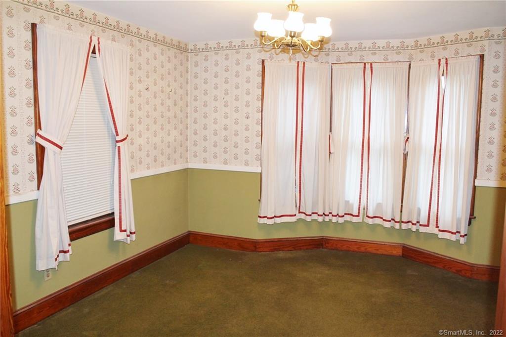 40 Evergreen Avenue
