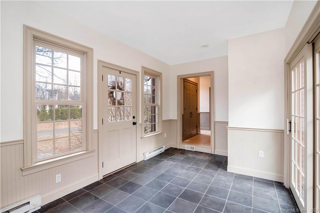 14 Old Farms Lane
