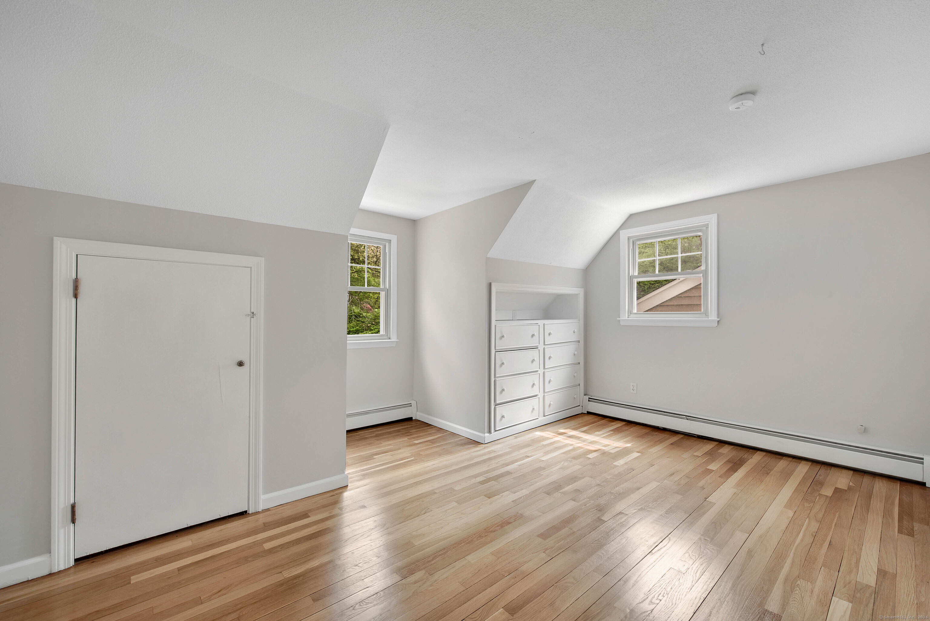 7 Saddle Drive