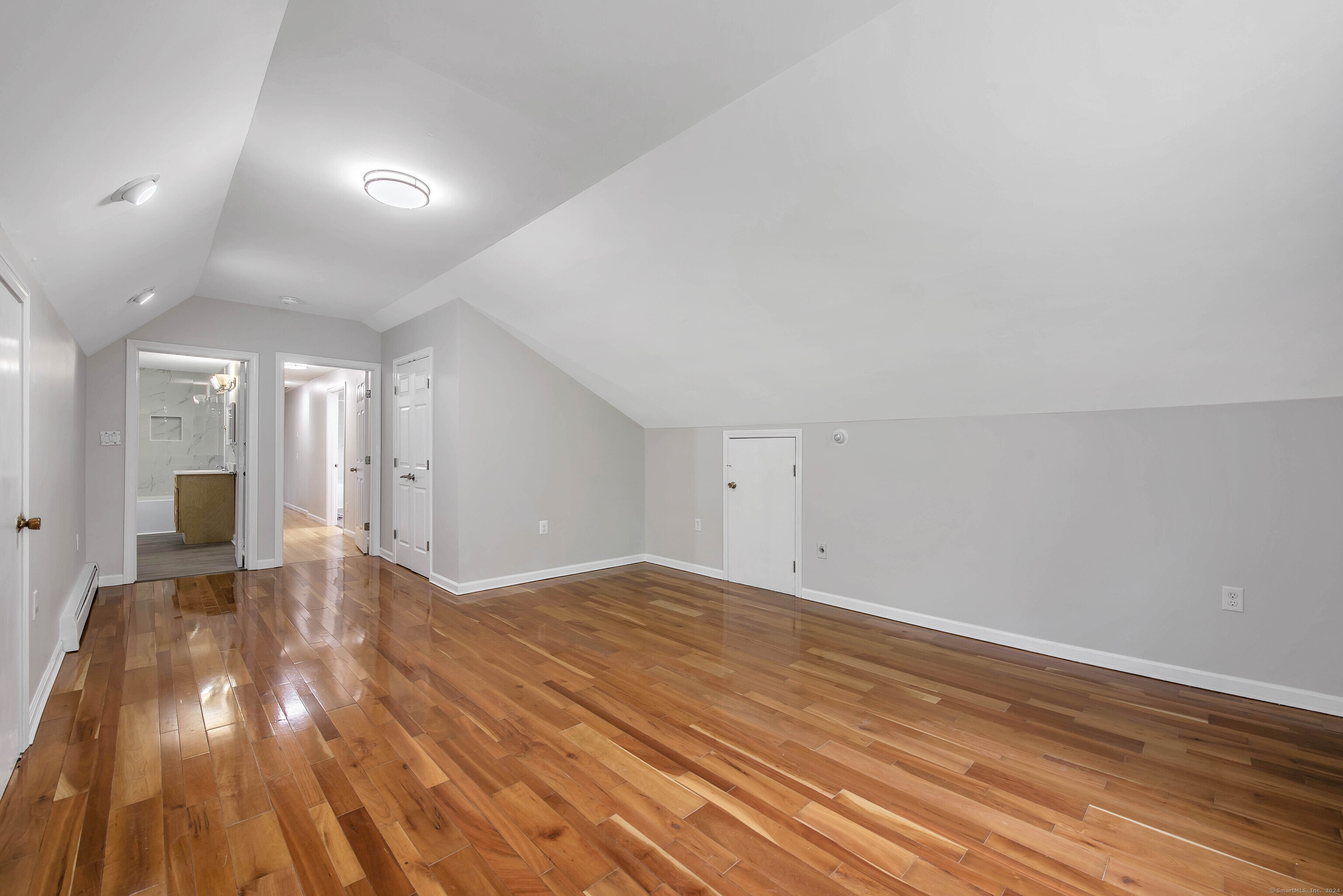 7 Saddle Drive