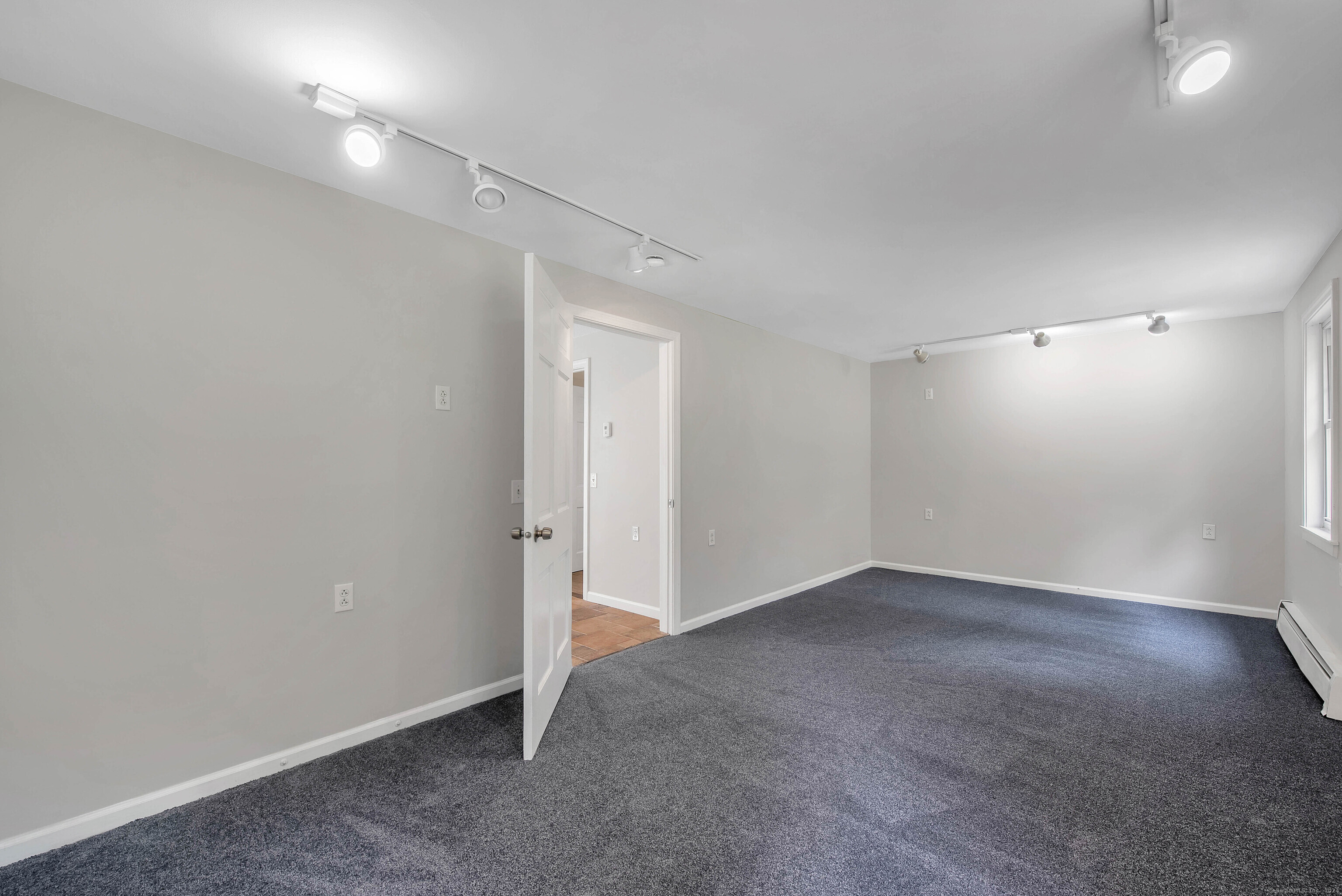 7 Saddle Drive