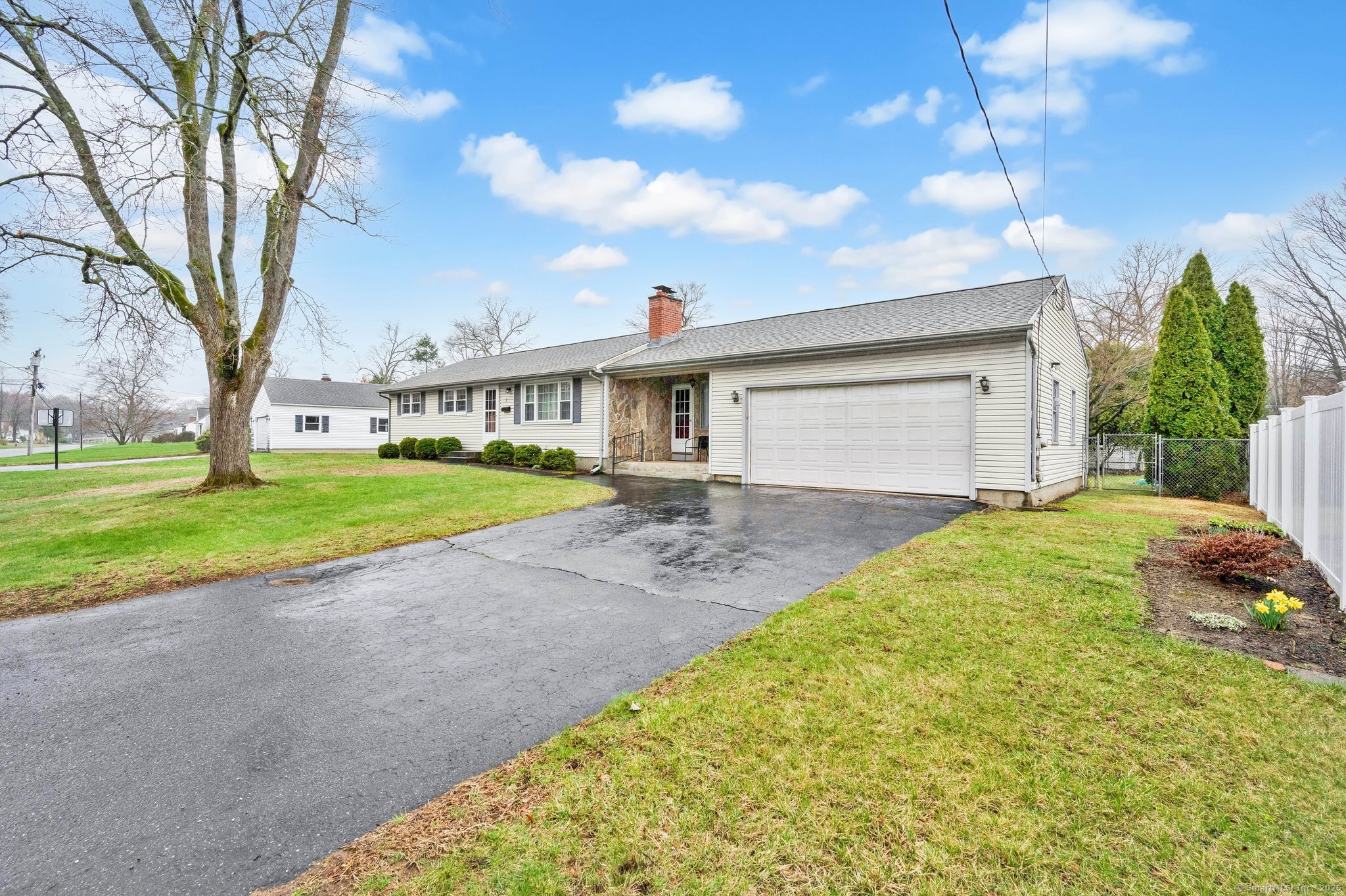 2 Carriage Drive