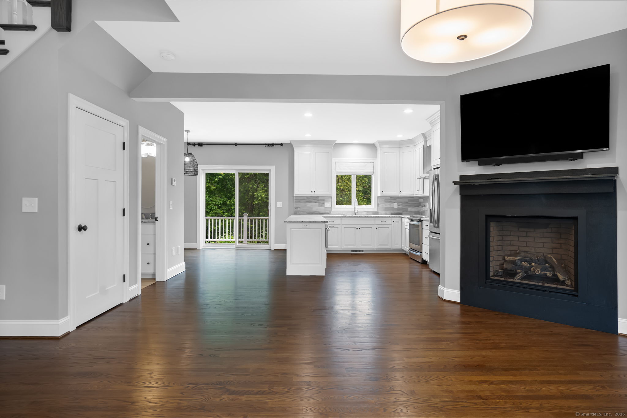 204 Mountain Road APT F